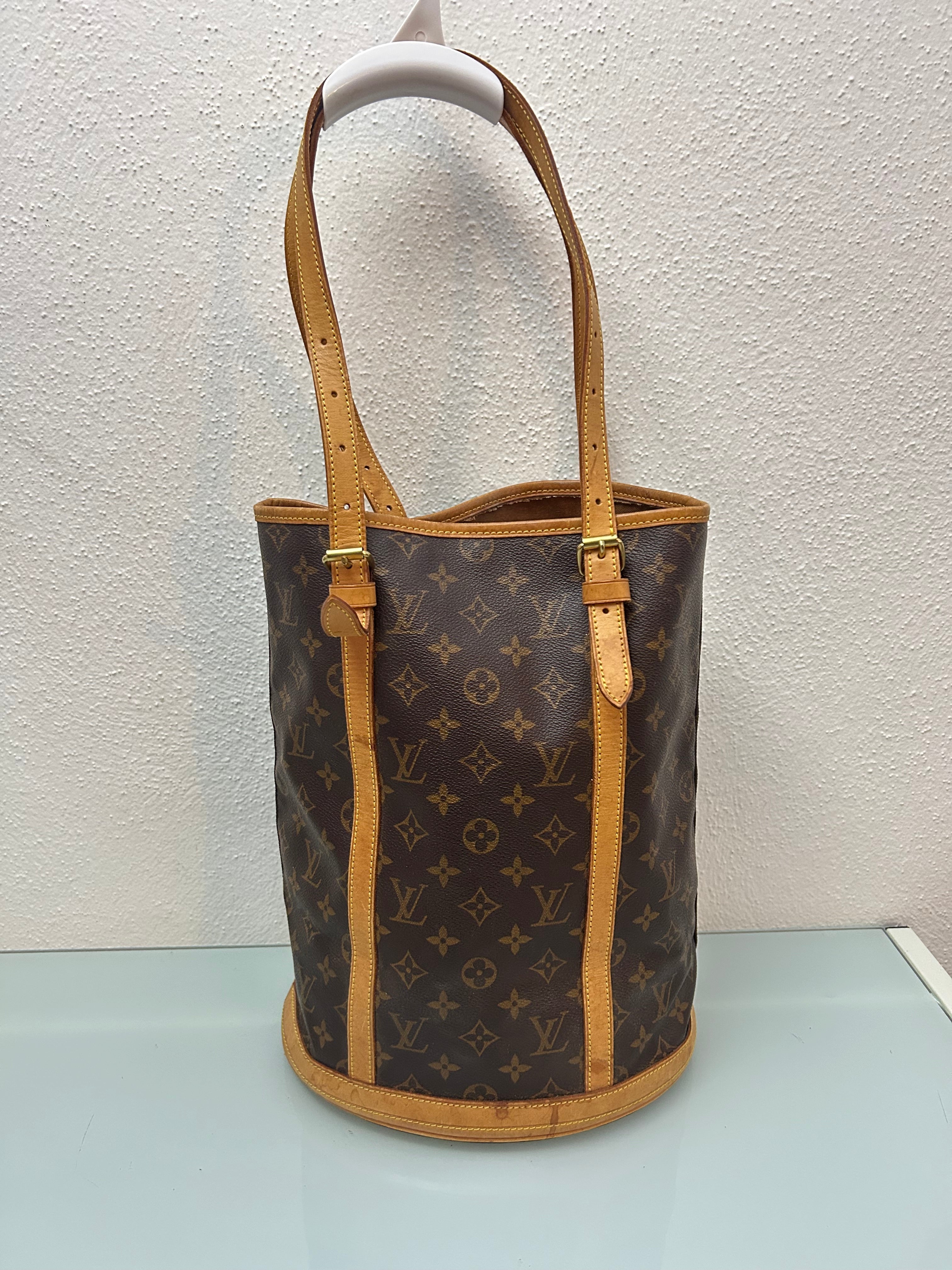 Louis Vuitton Marais Bucket