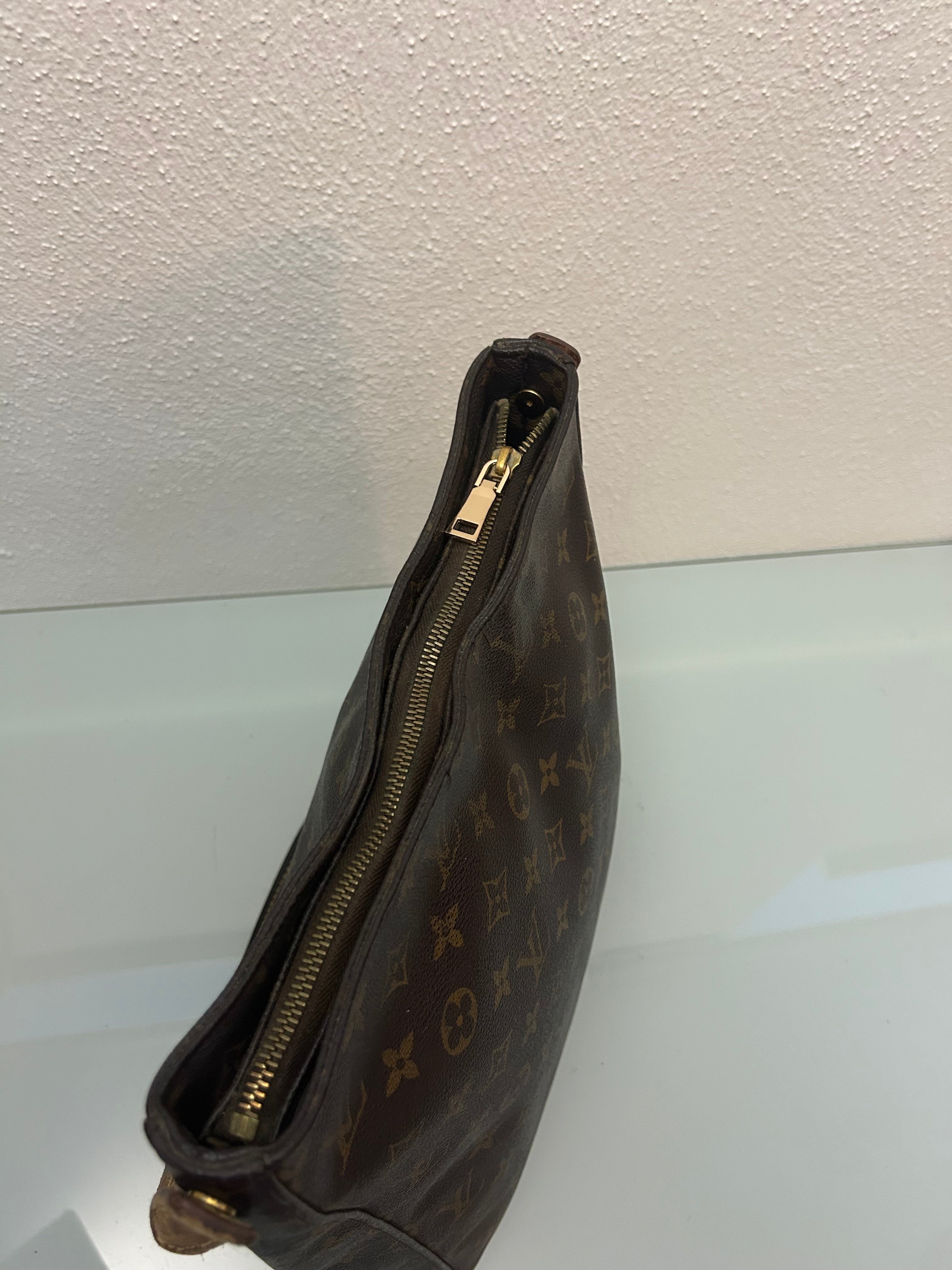 Louis Vuitton Looping