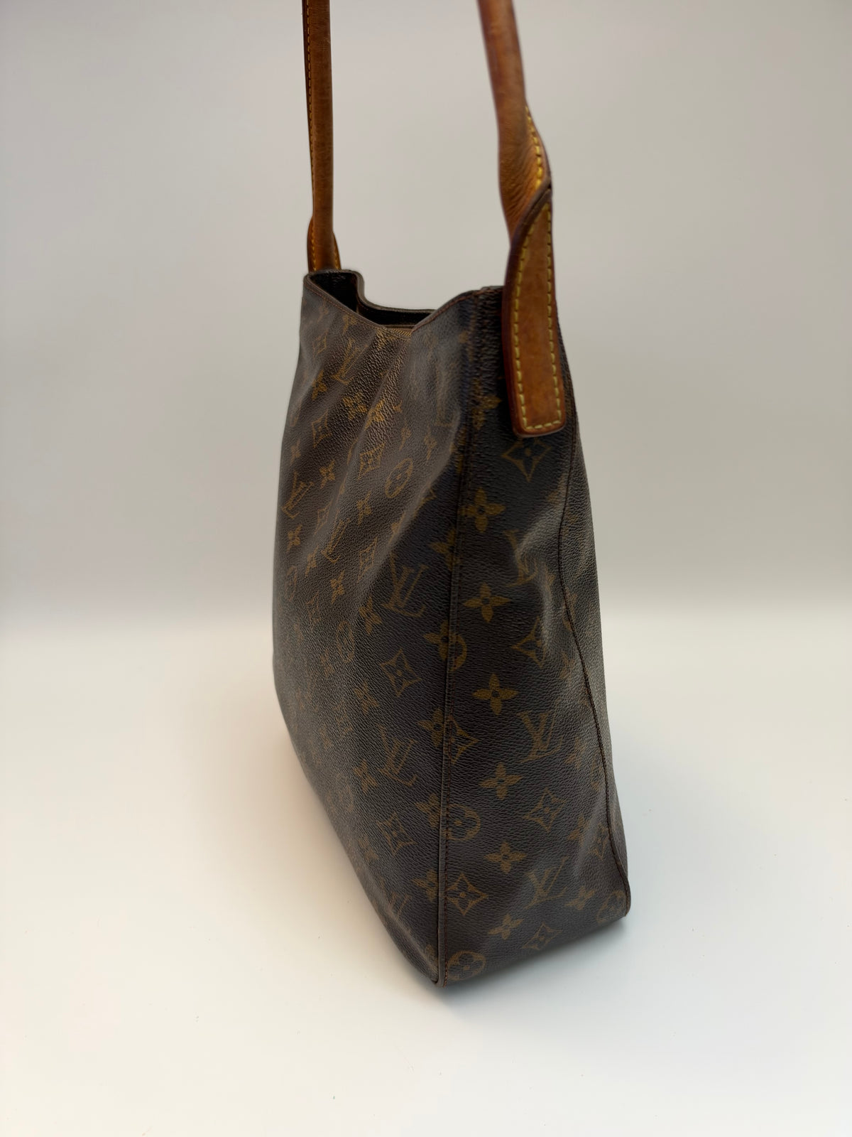 Louis Vuitton Looping
