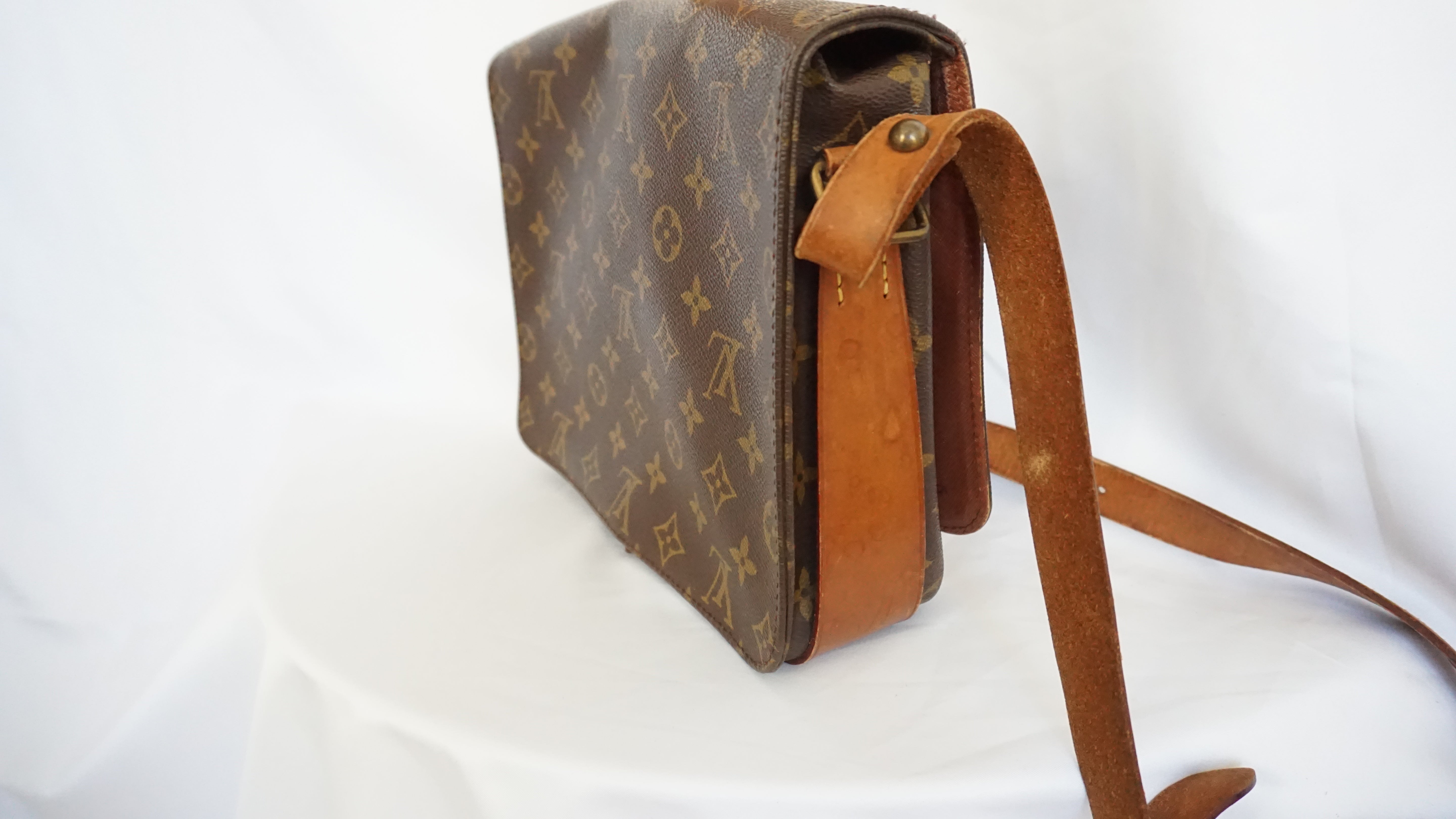 Louis Vuitton Cartouchiére