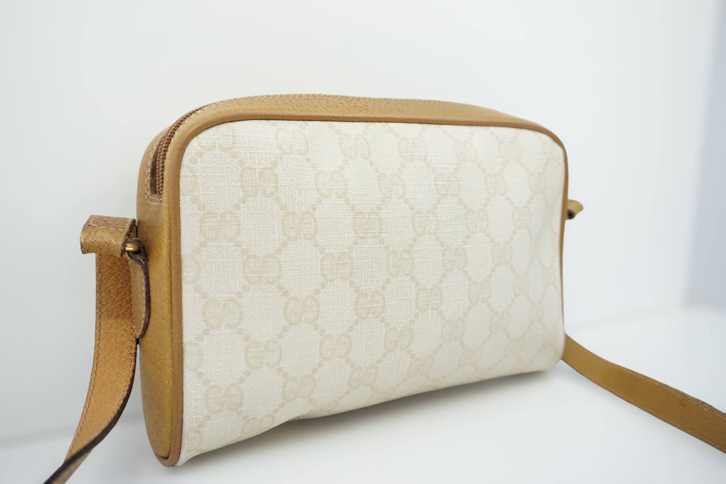 Gucci White Crossbody