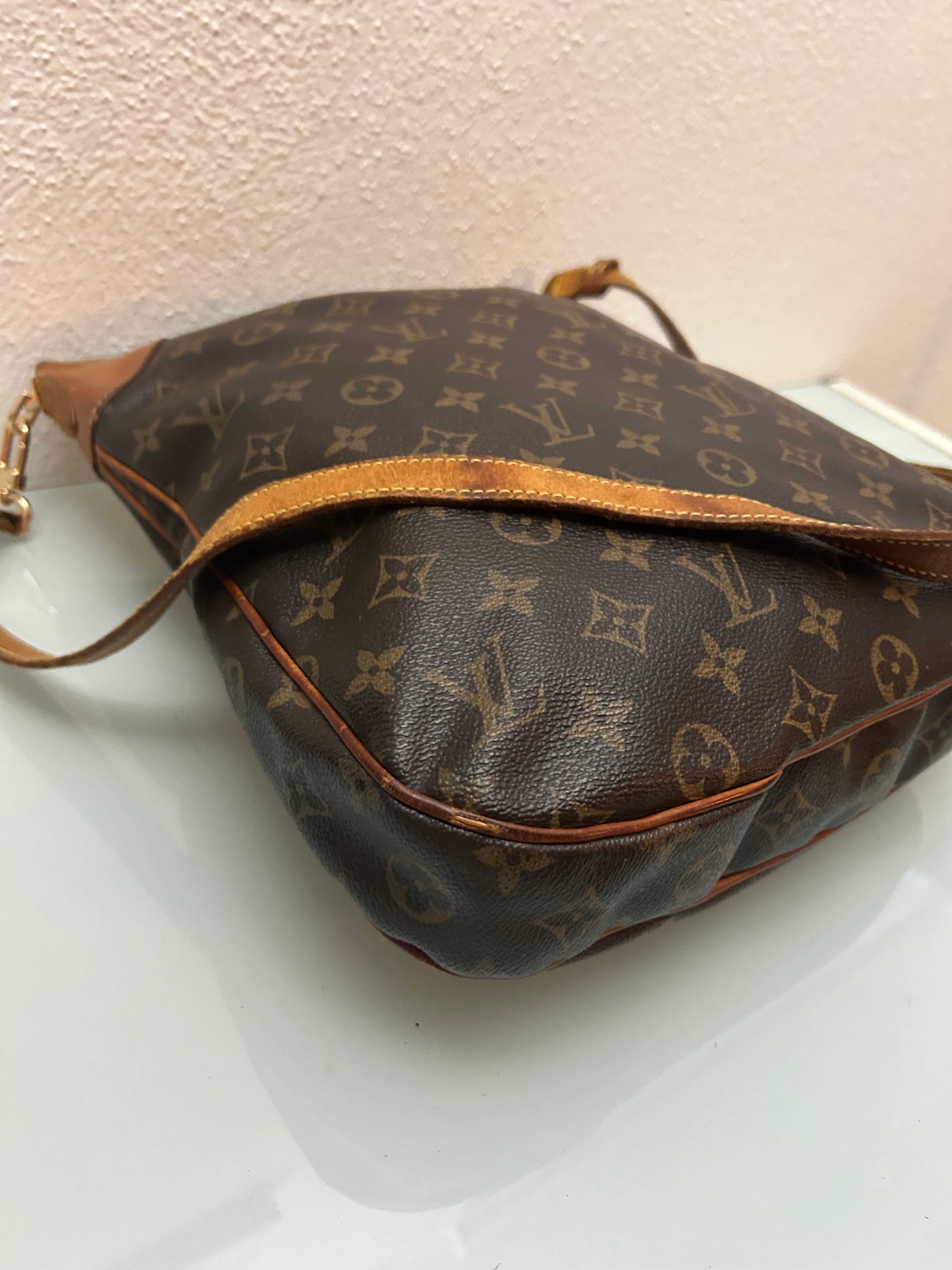 Louis Vuitton Odeon