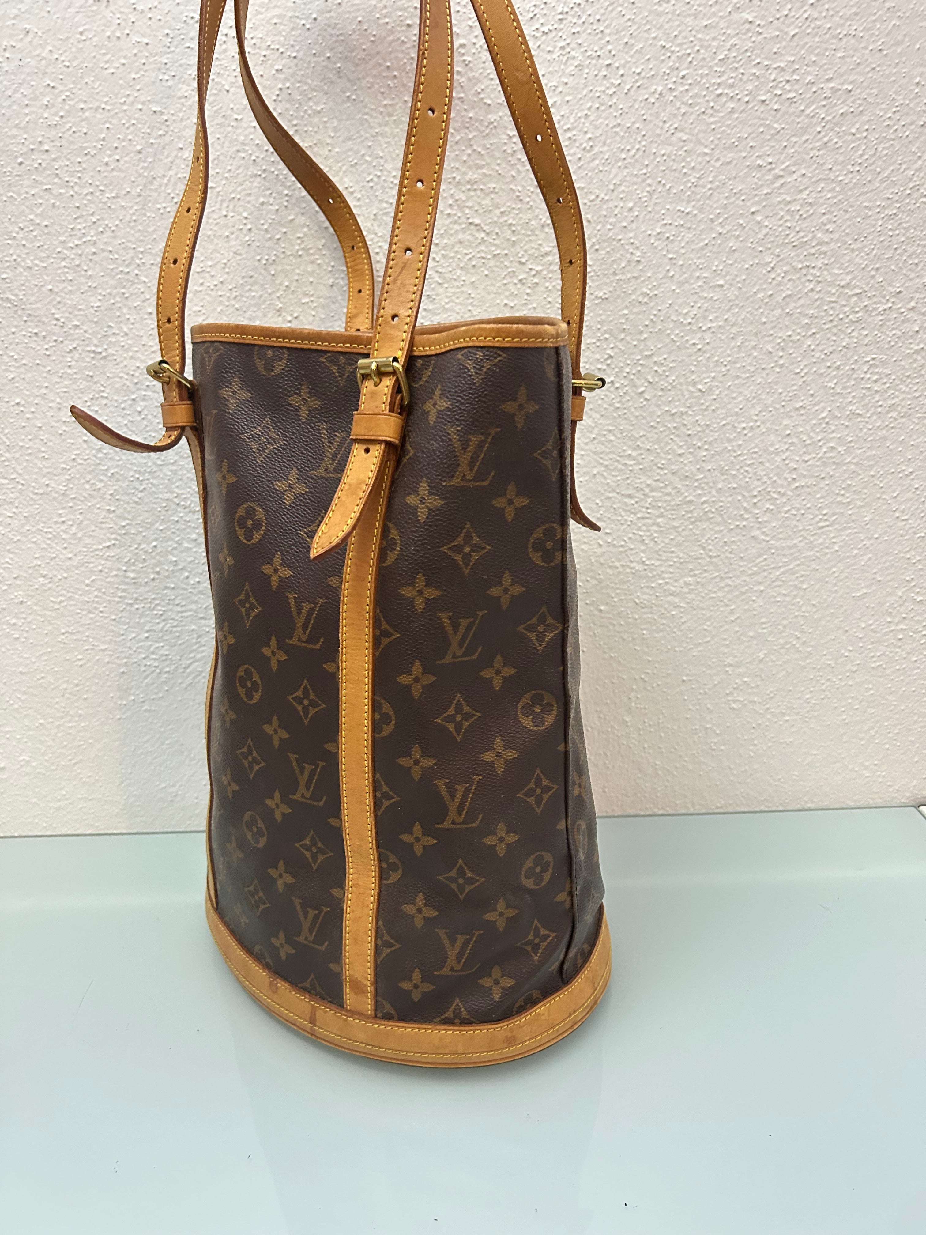 Louis Vuitton Marais Bucket