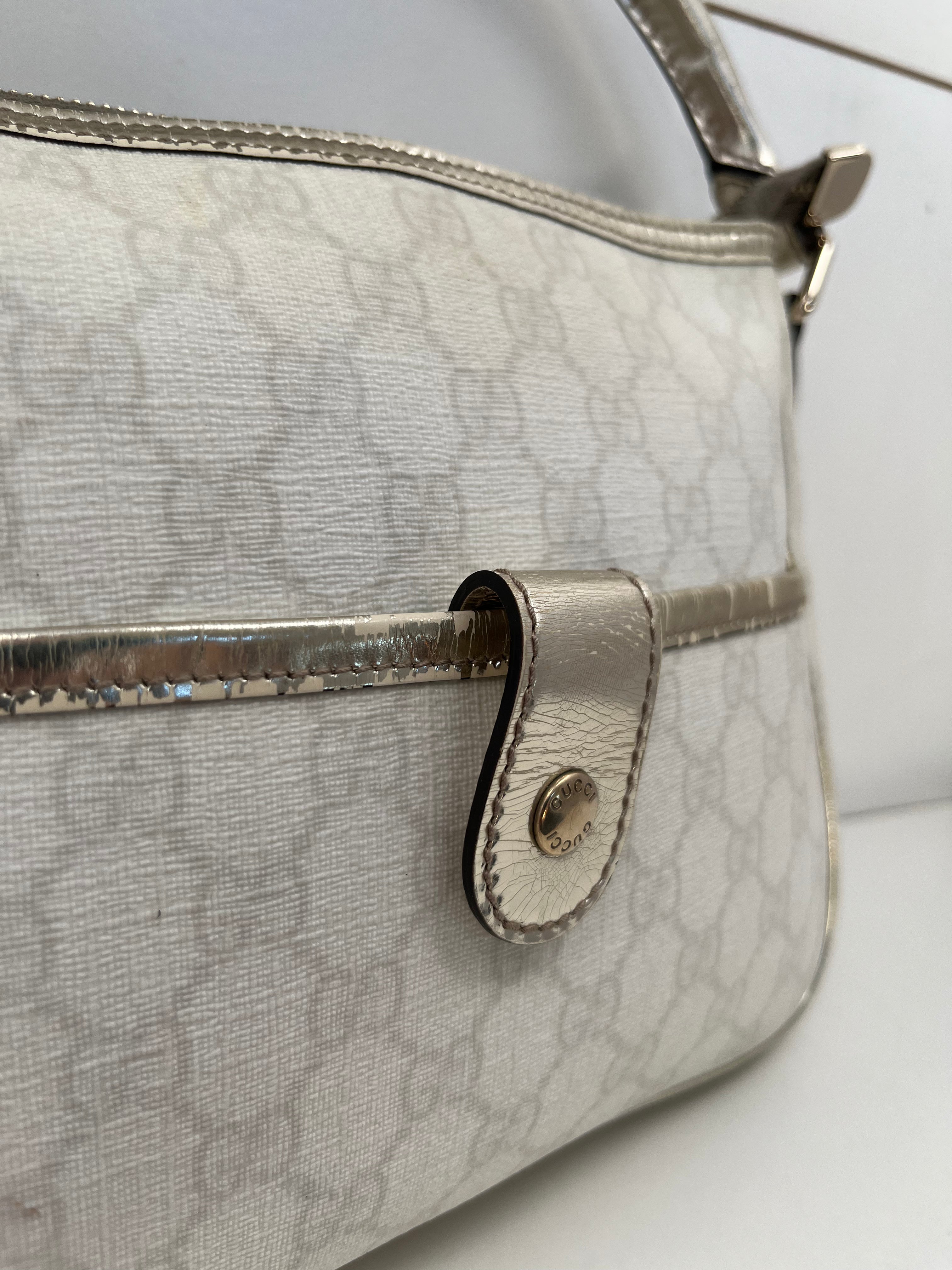 Gucci Leather Shoulder Bag