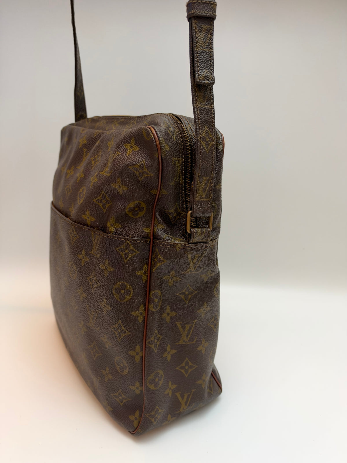 Louis Vuitton Marceau