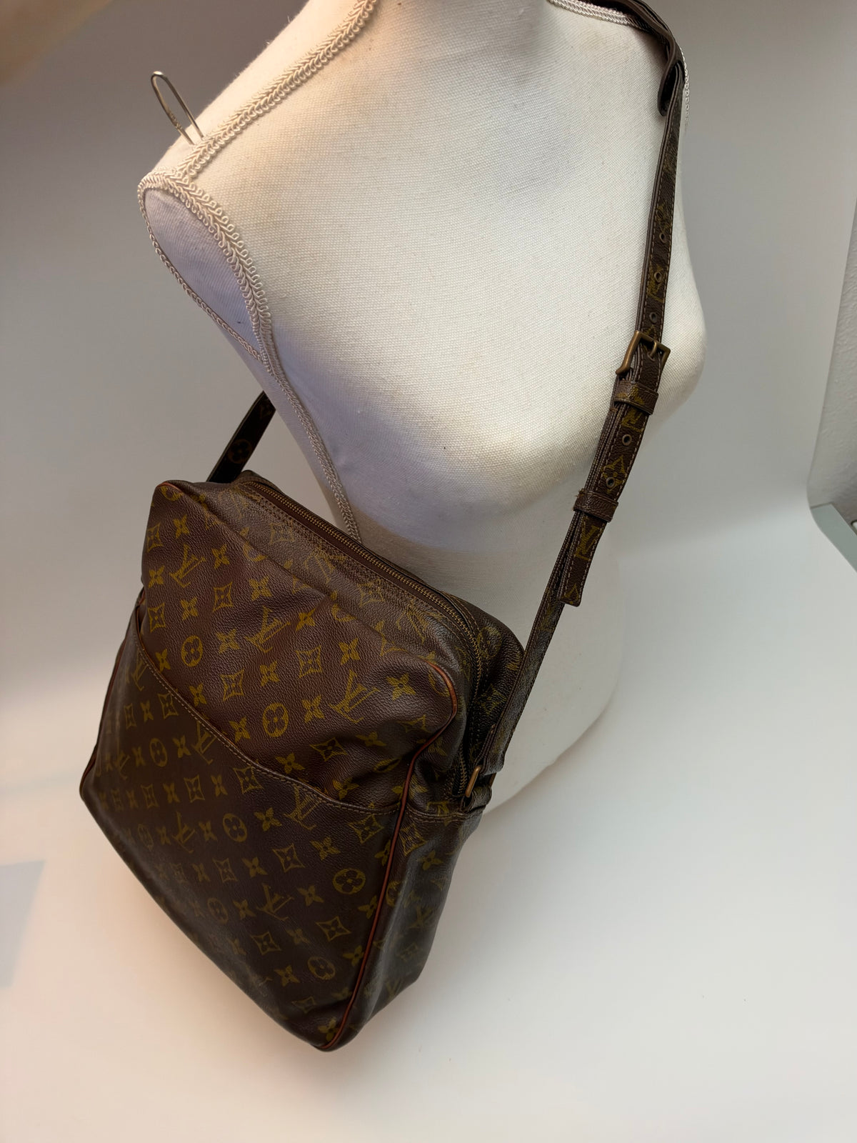 Louis Vuitton Marceau