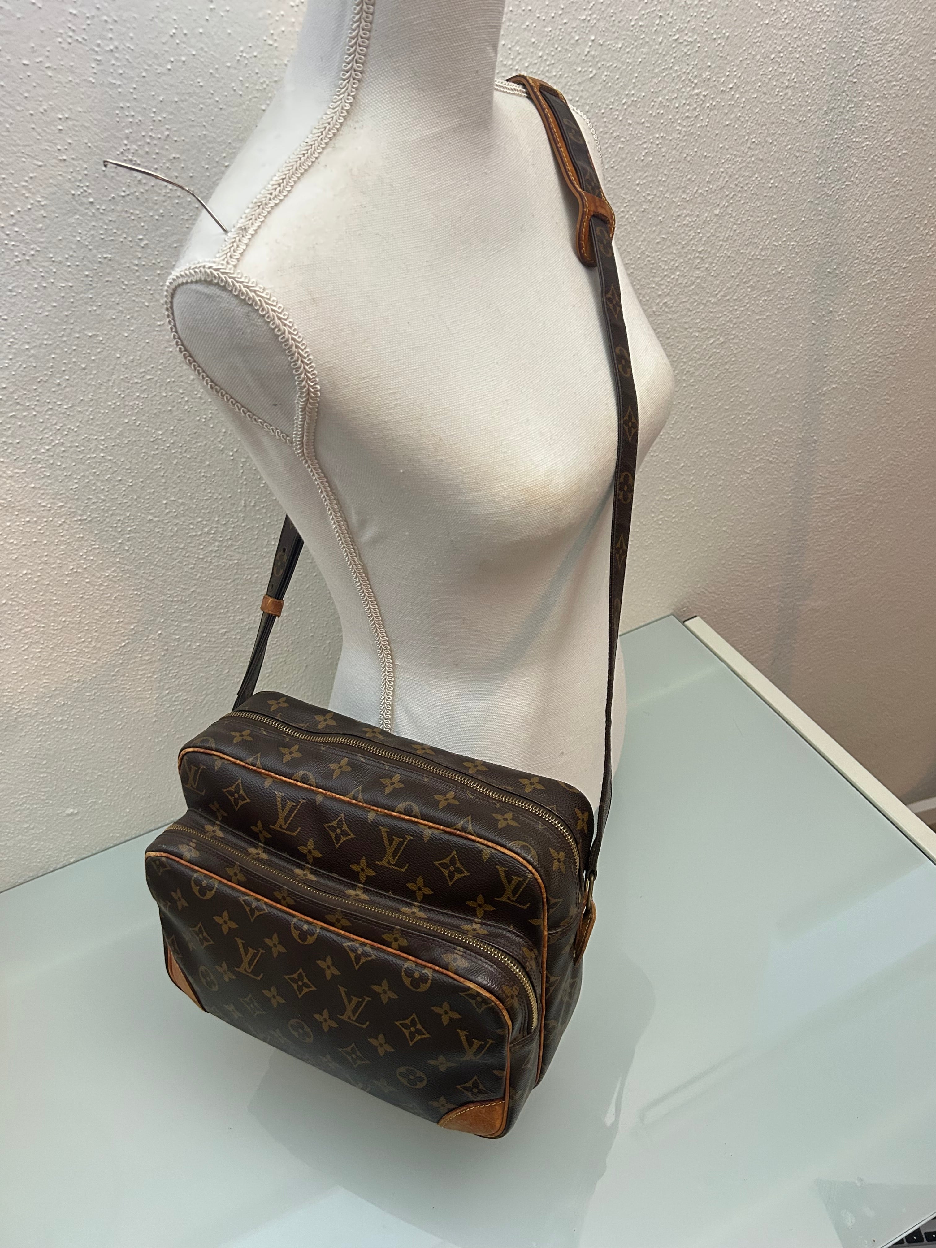 Louis Vuitton Nile