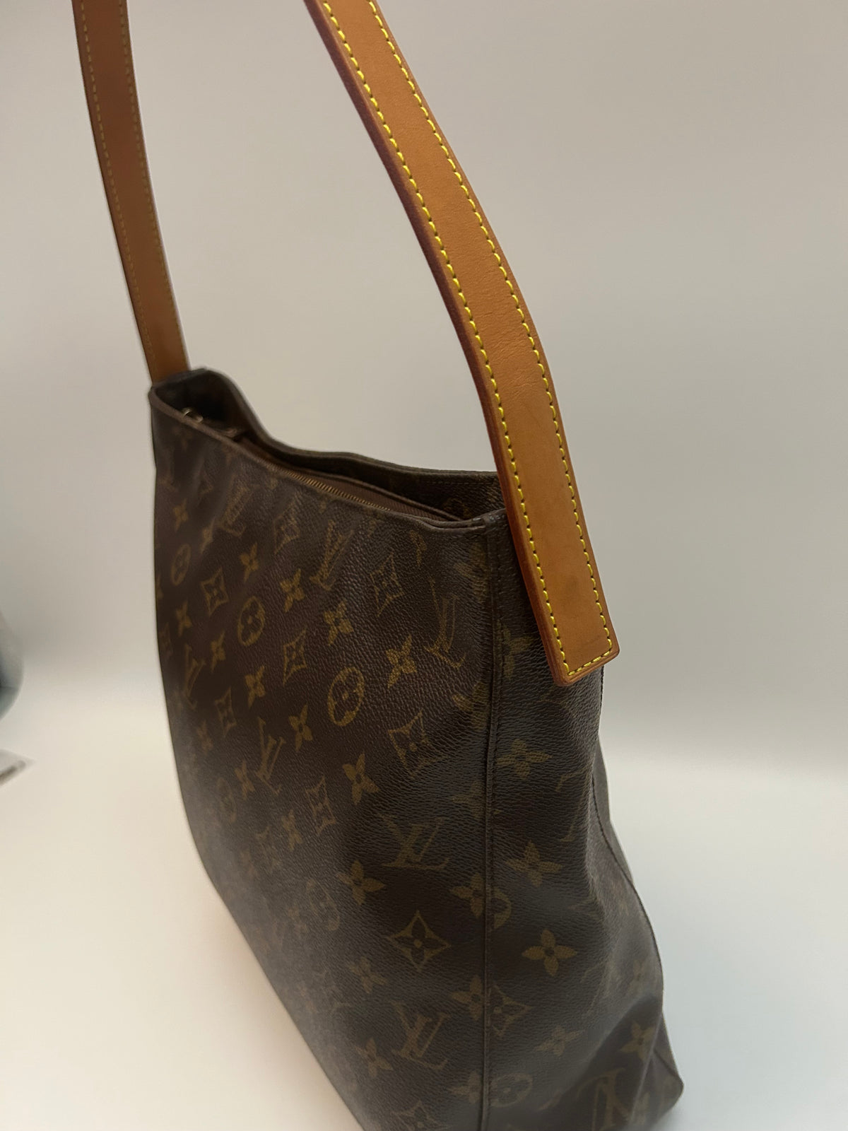 Louis Vuitton Looping