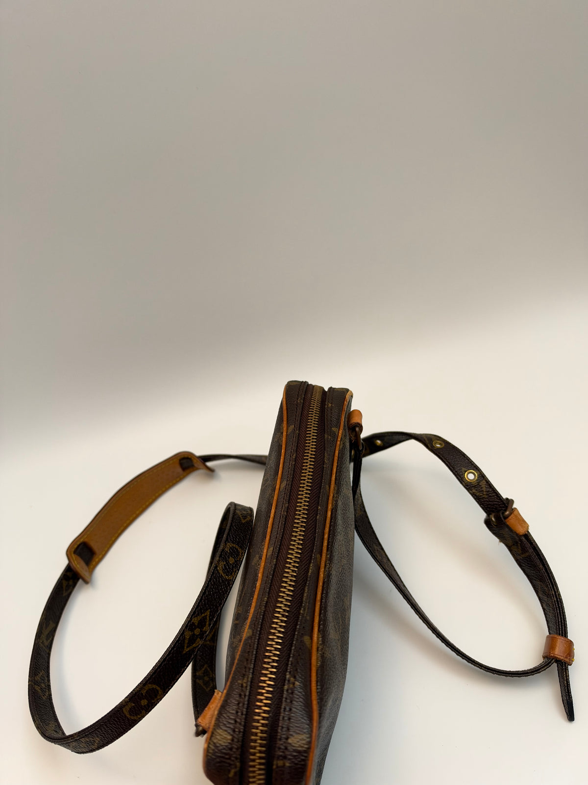 Louis Vuitton Pochette Marly Bandoulière