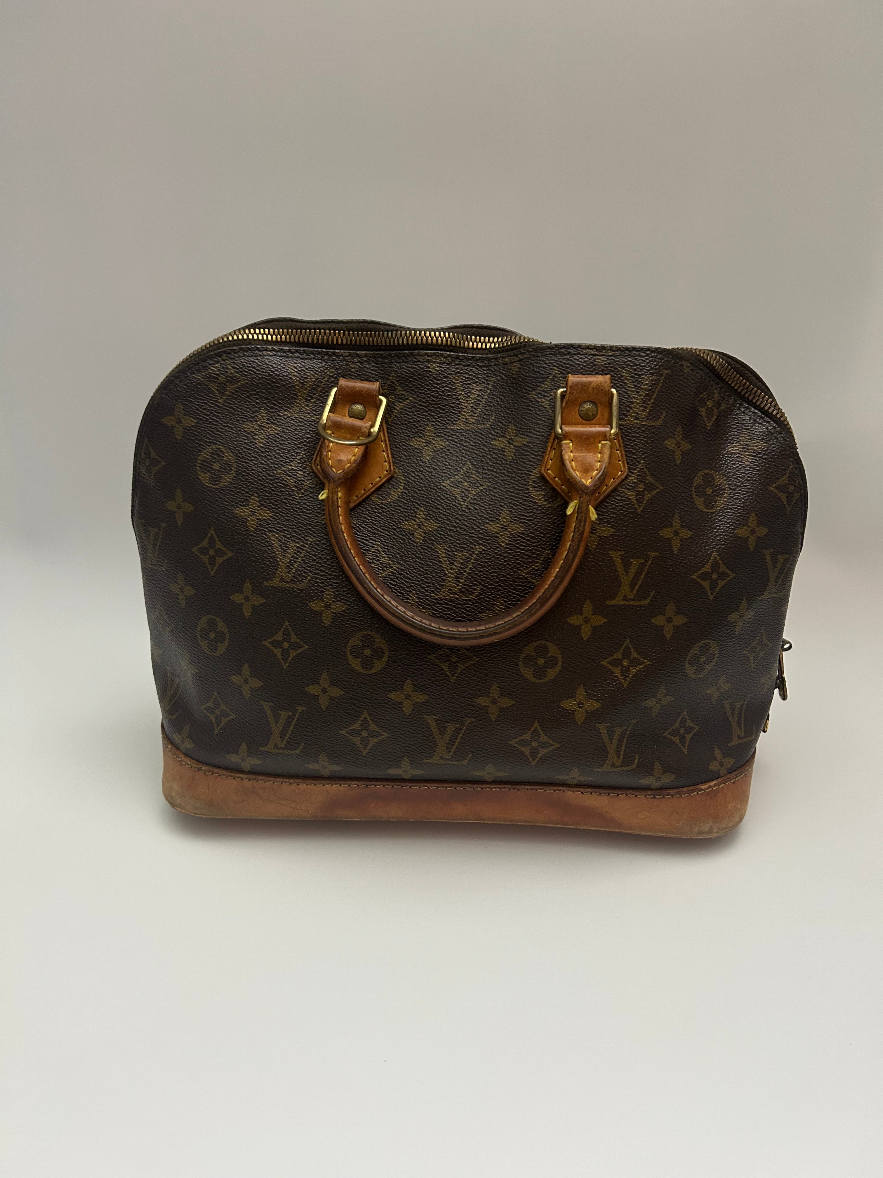 Louis Vuitton Alma