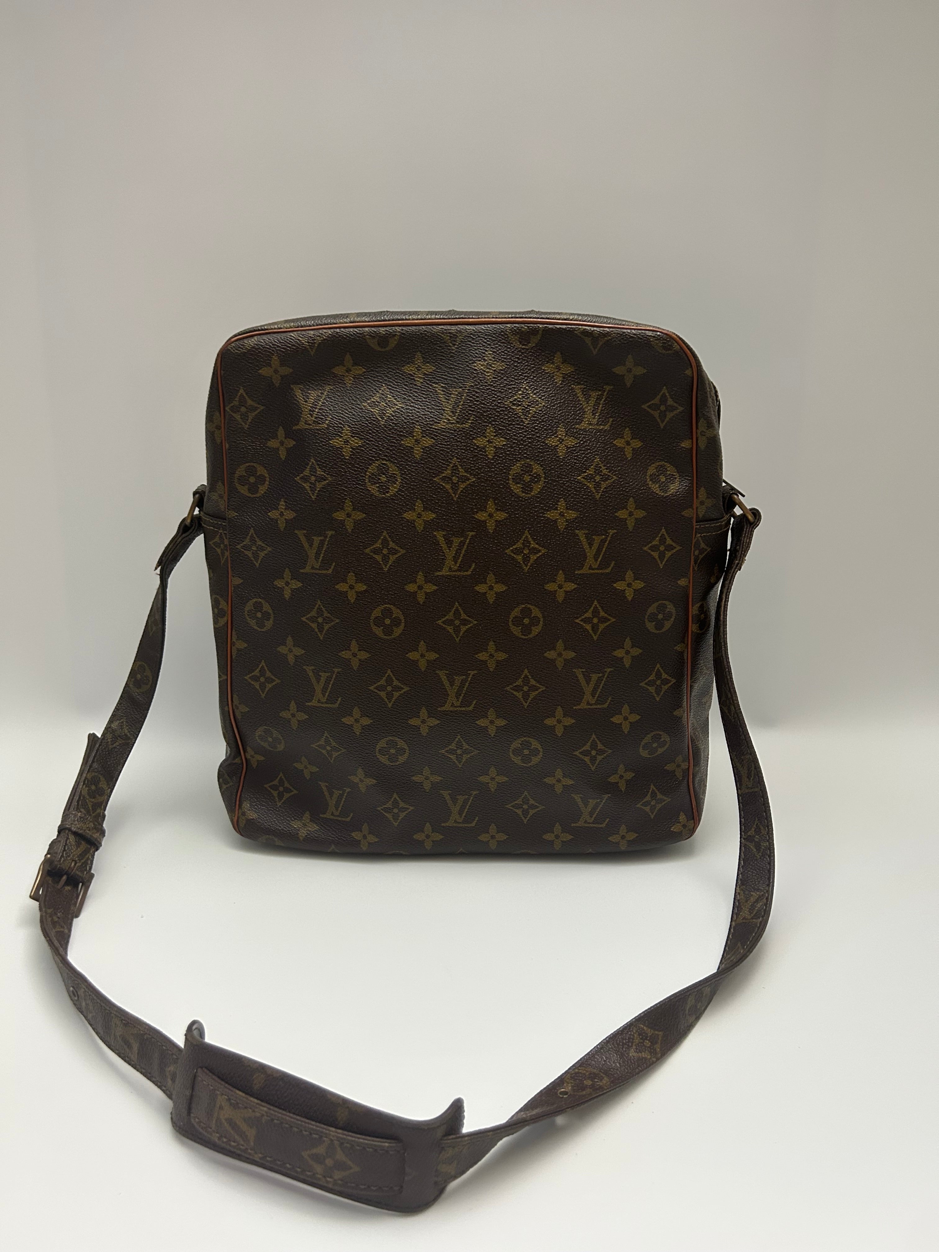 Louis Vuitton Marceau