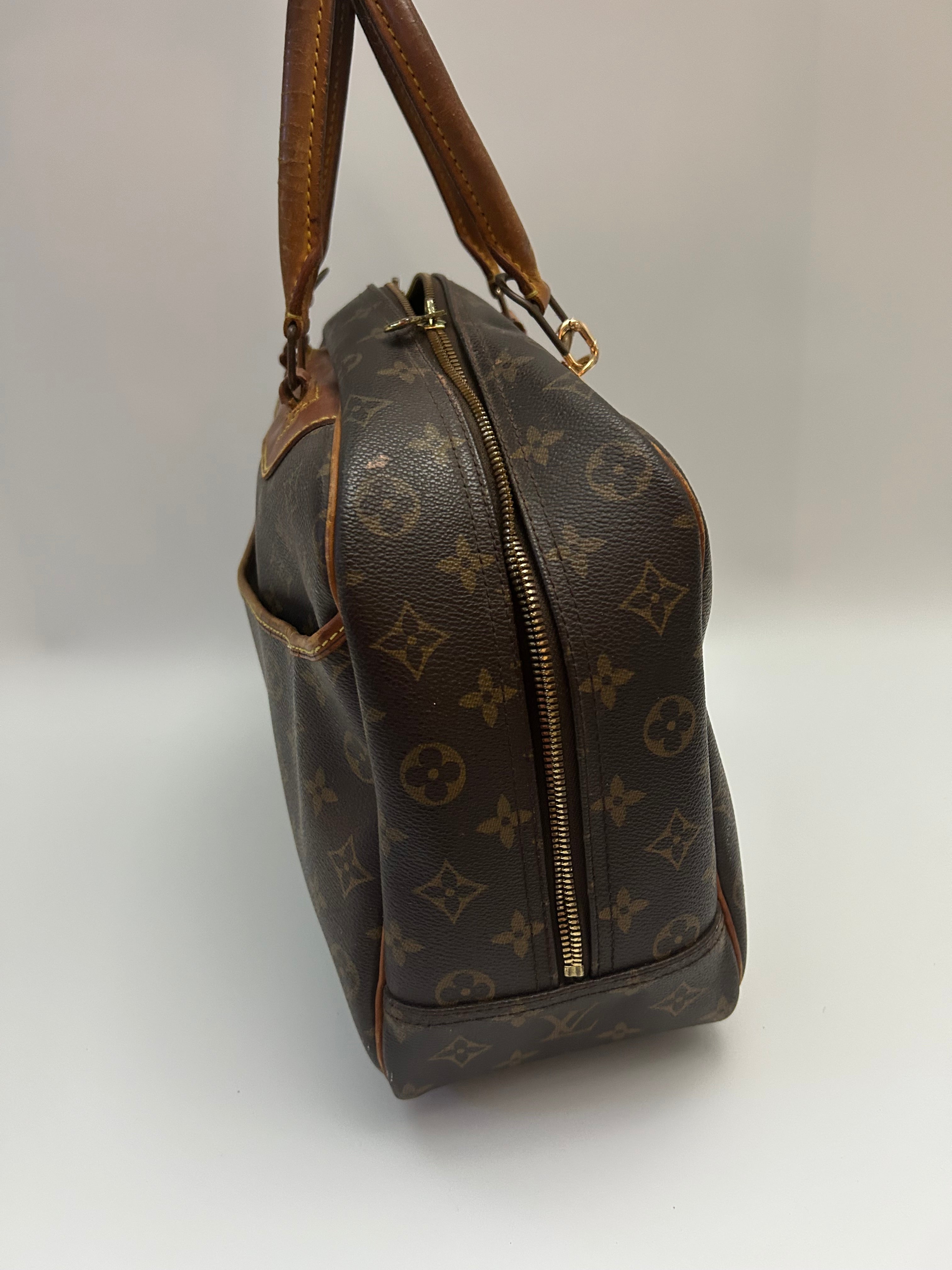 Louis Vuitton Deaudville