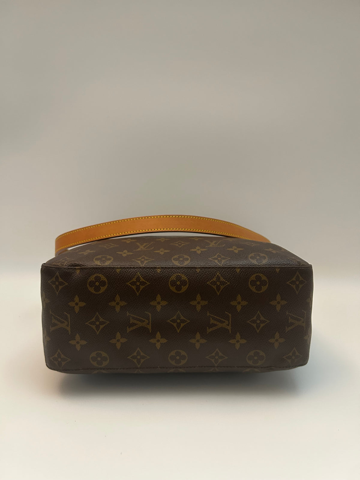 Louis Vuitton Looping