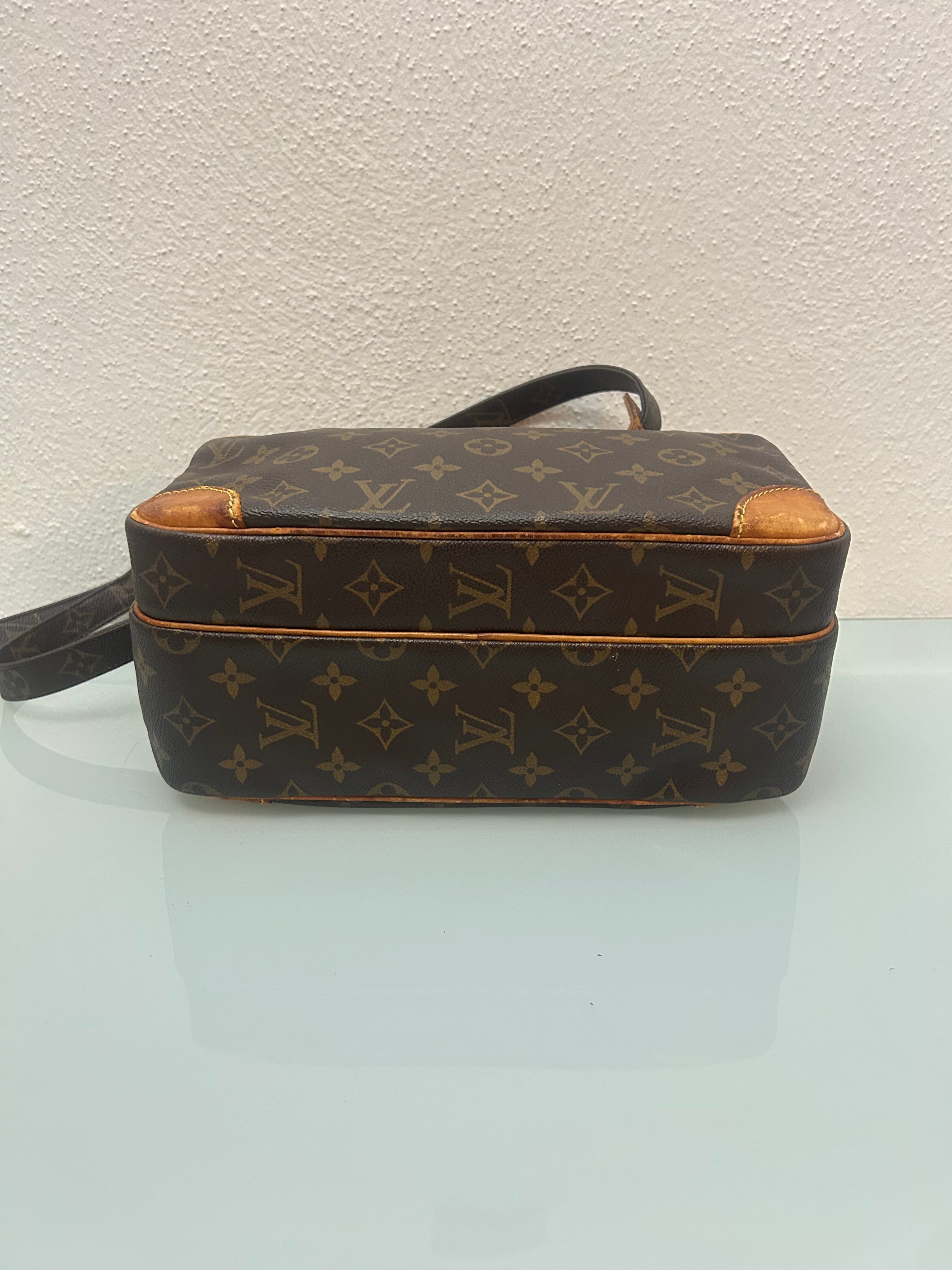 Louis Vuitton Nile