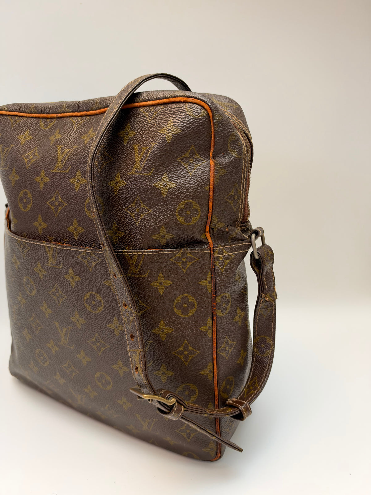 Louis Vuitton Marceau