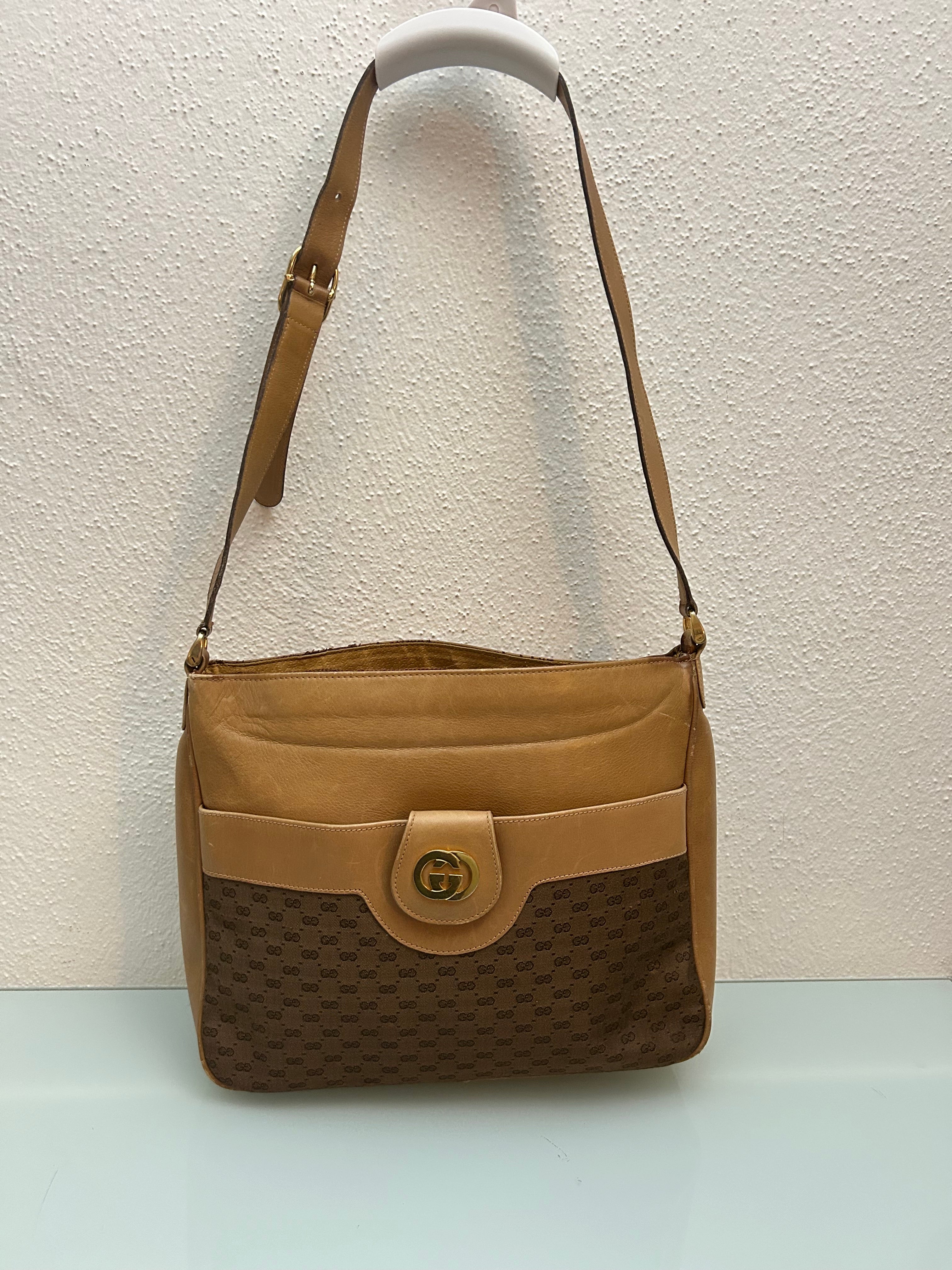 Gucci Leather bag