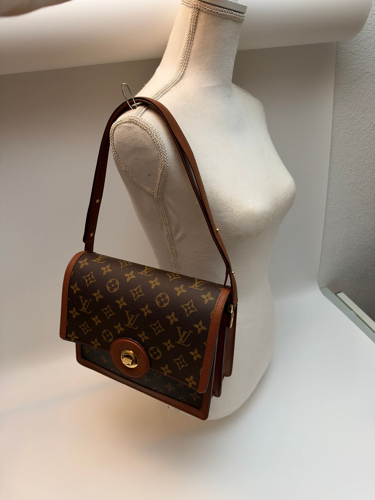 Louis Vuitton Raspail