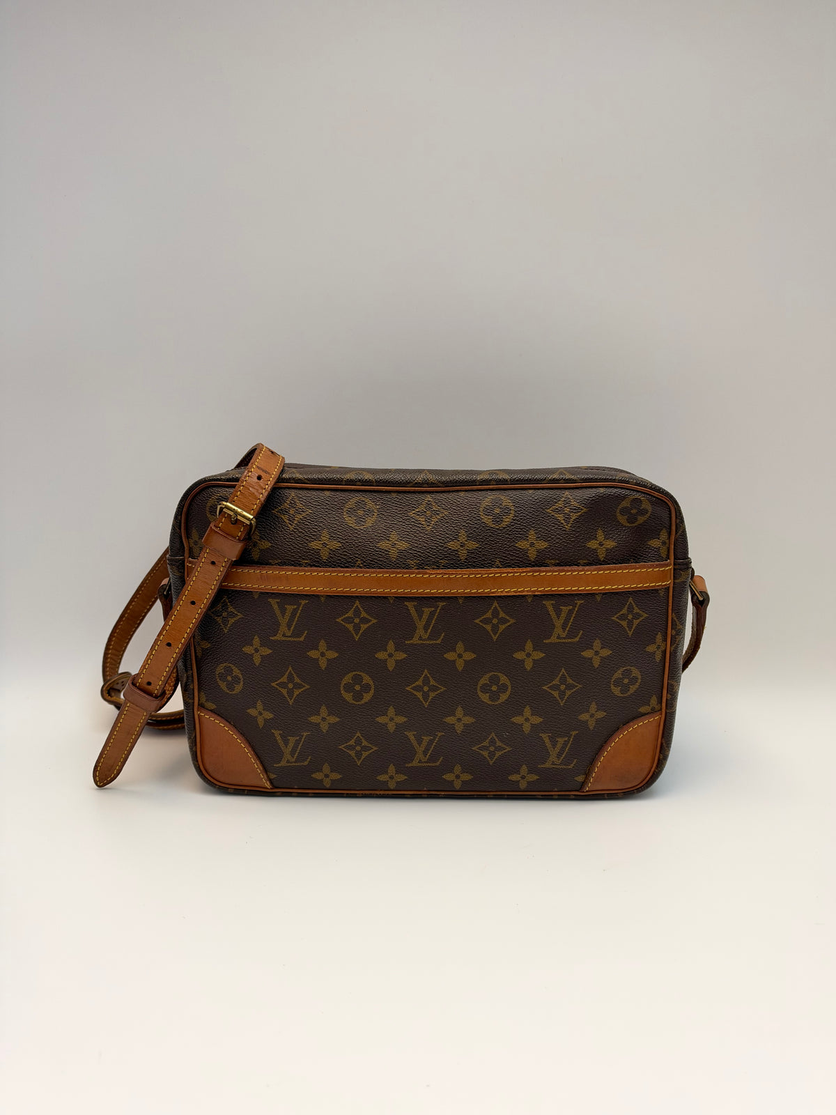 Louis Vuitton Trocadéro 30