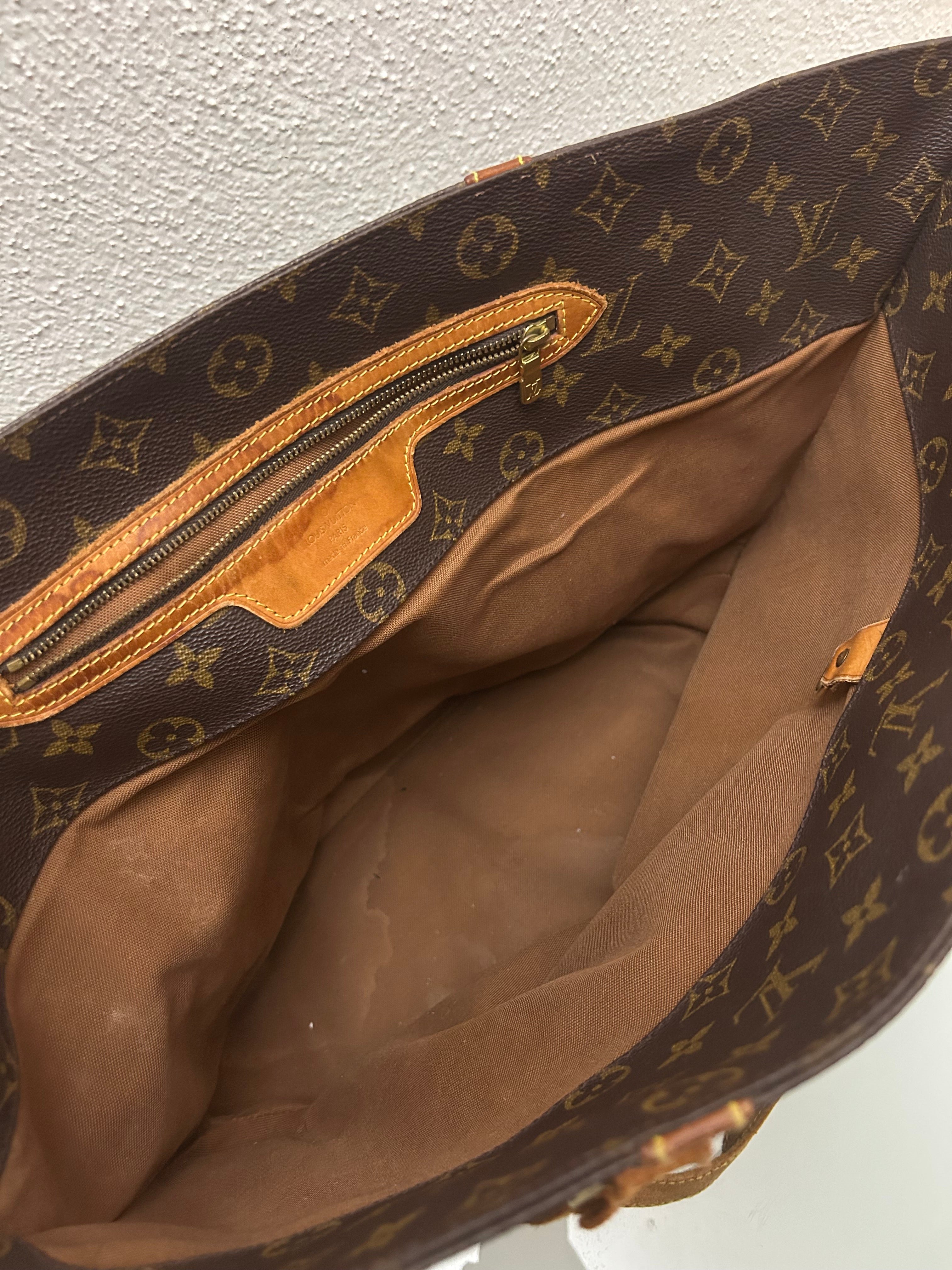 Louis Vuitton Shopper