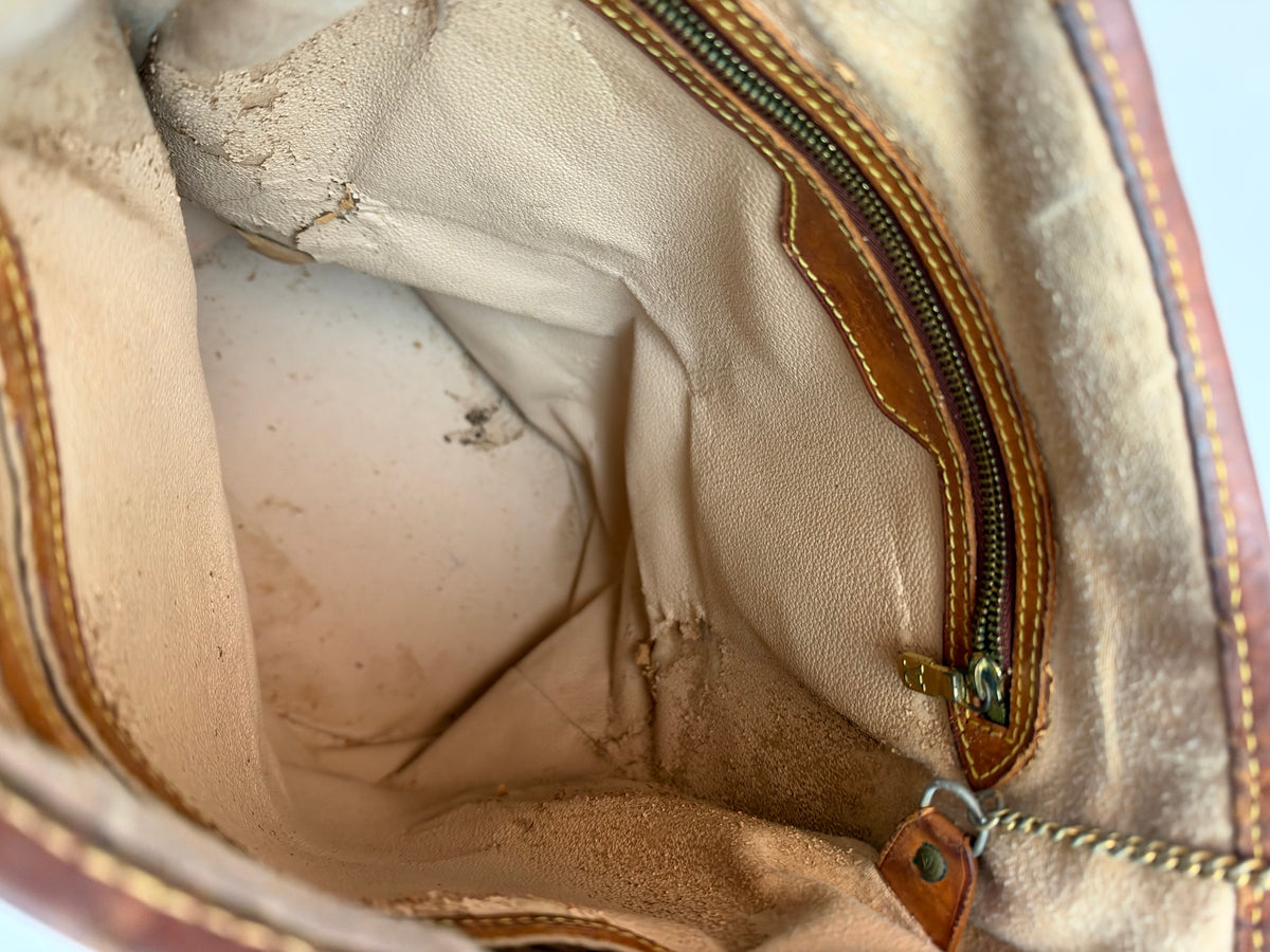 Louis Vuitton Marais