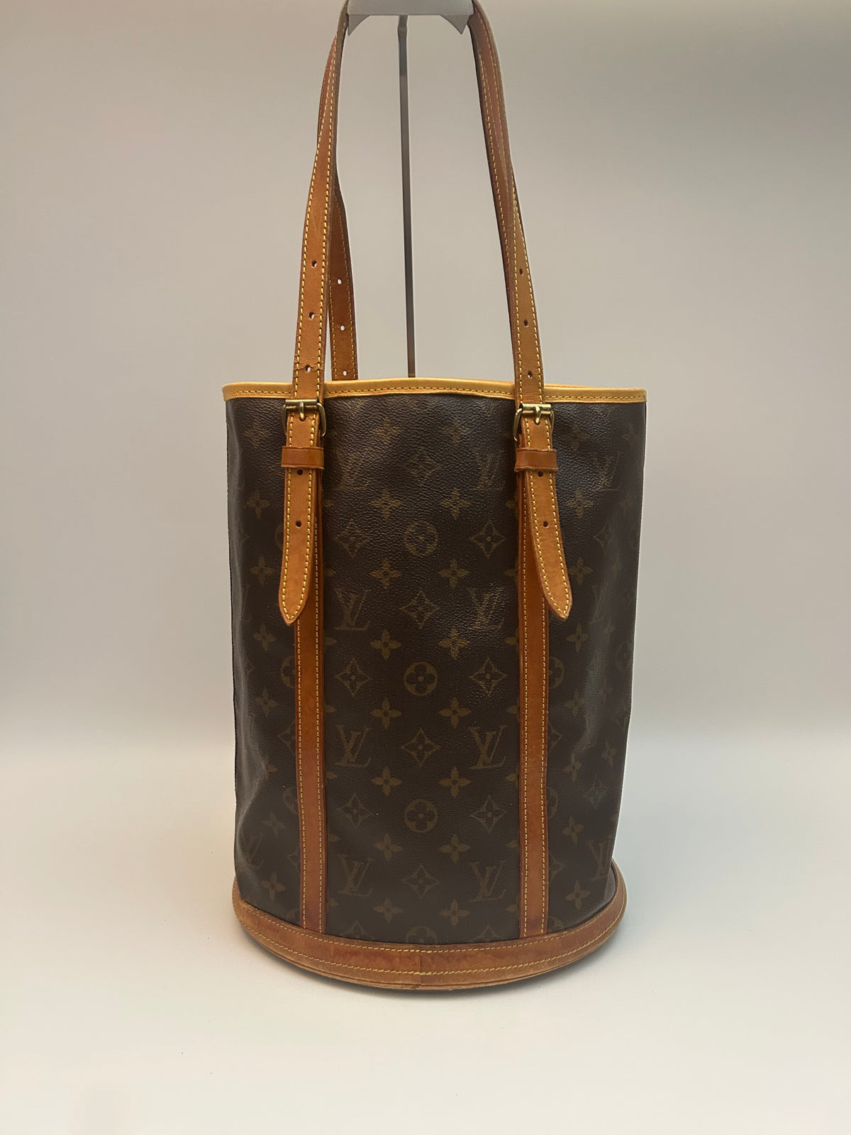 Louis Vuitton Marais Bucket