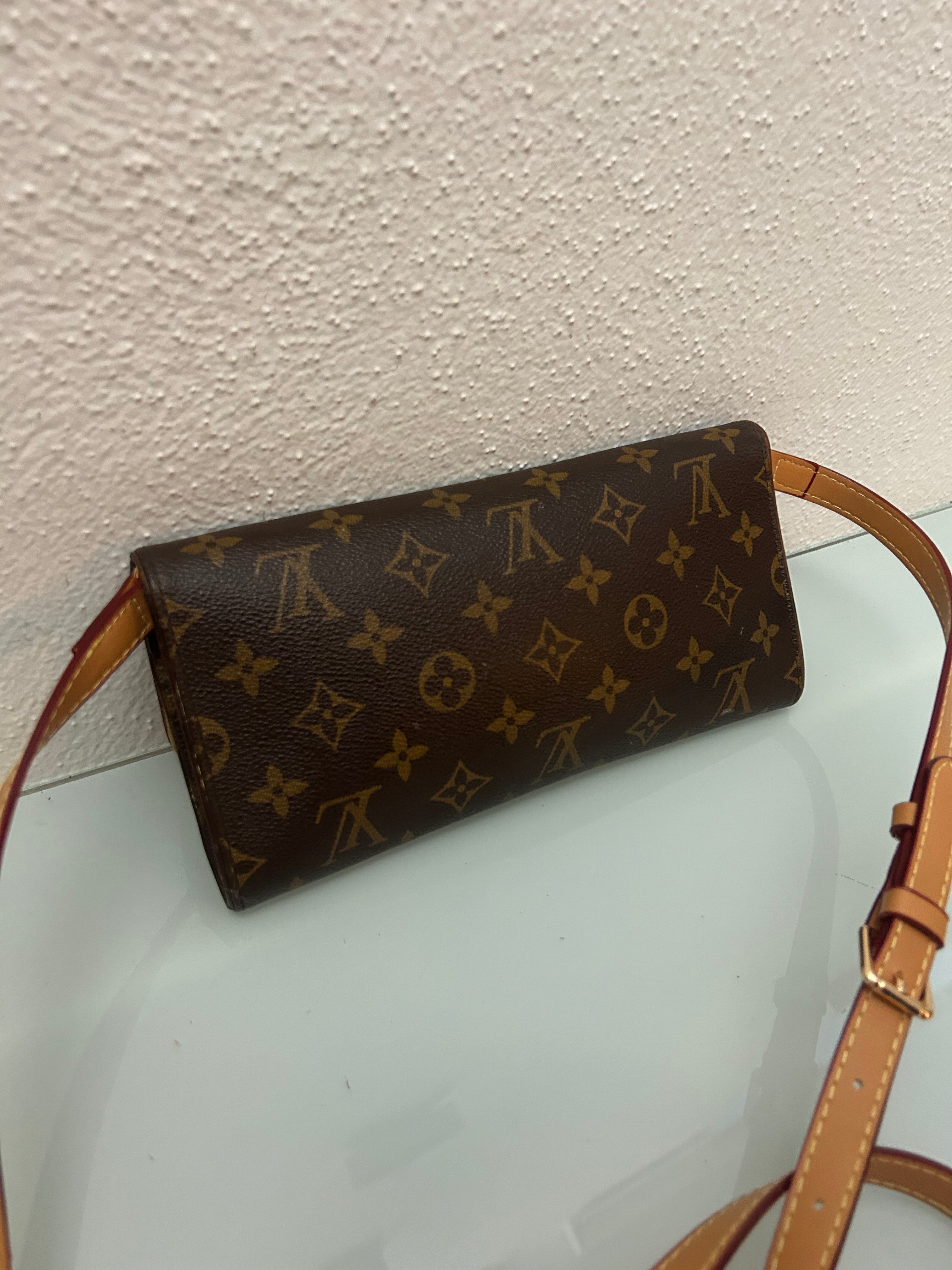 Louis Vuitton Twin