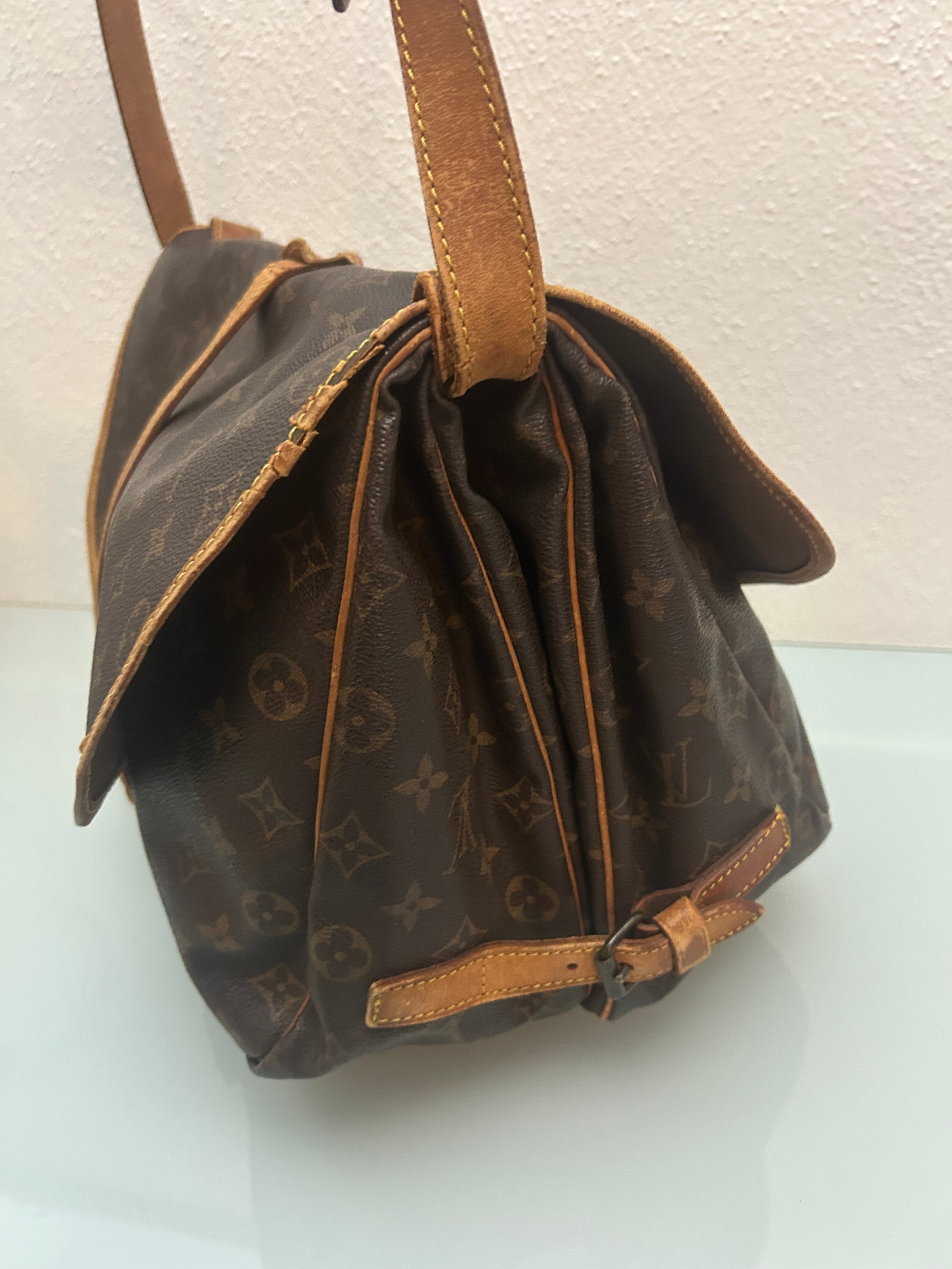Louis Vuitton Saumur