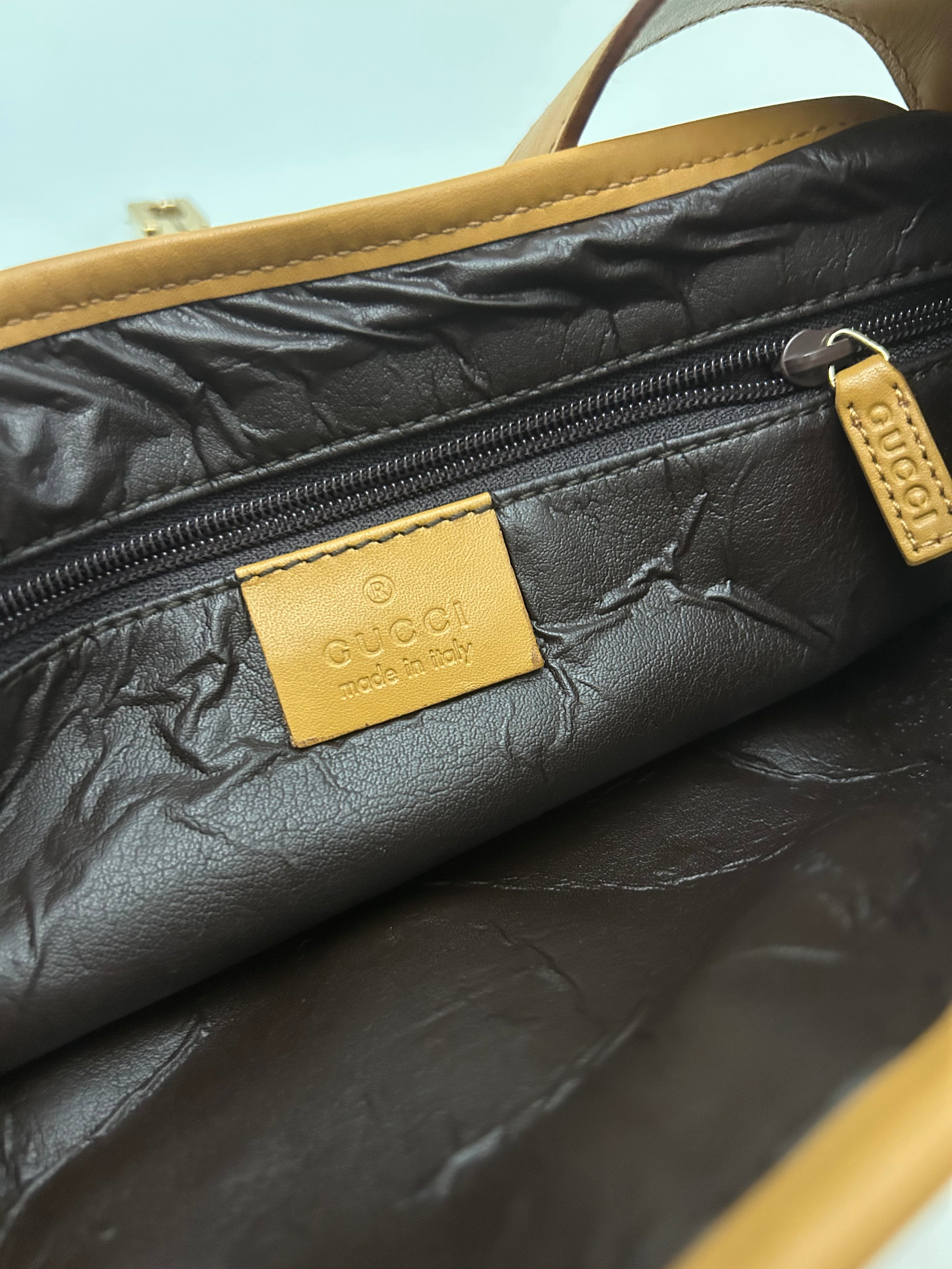 Gucci Shoulder bag