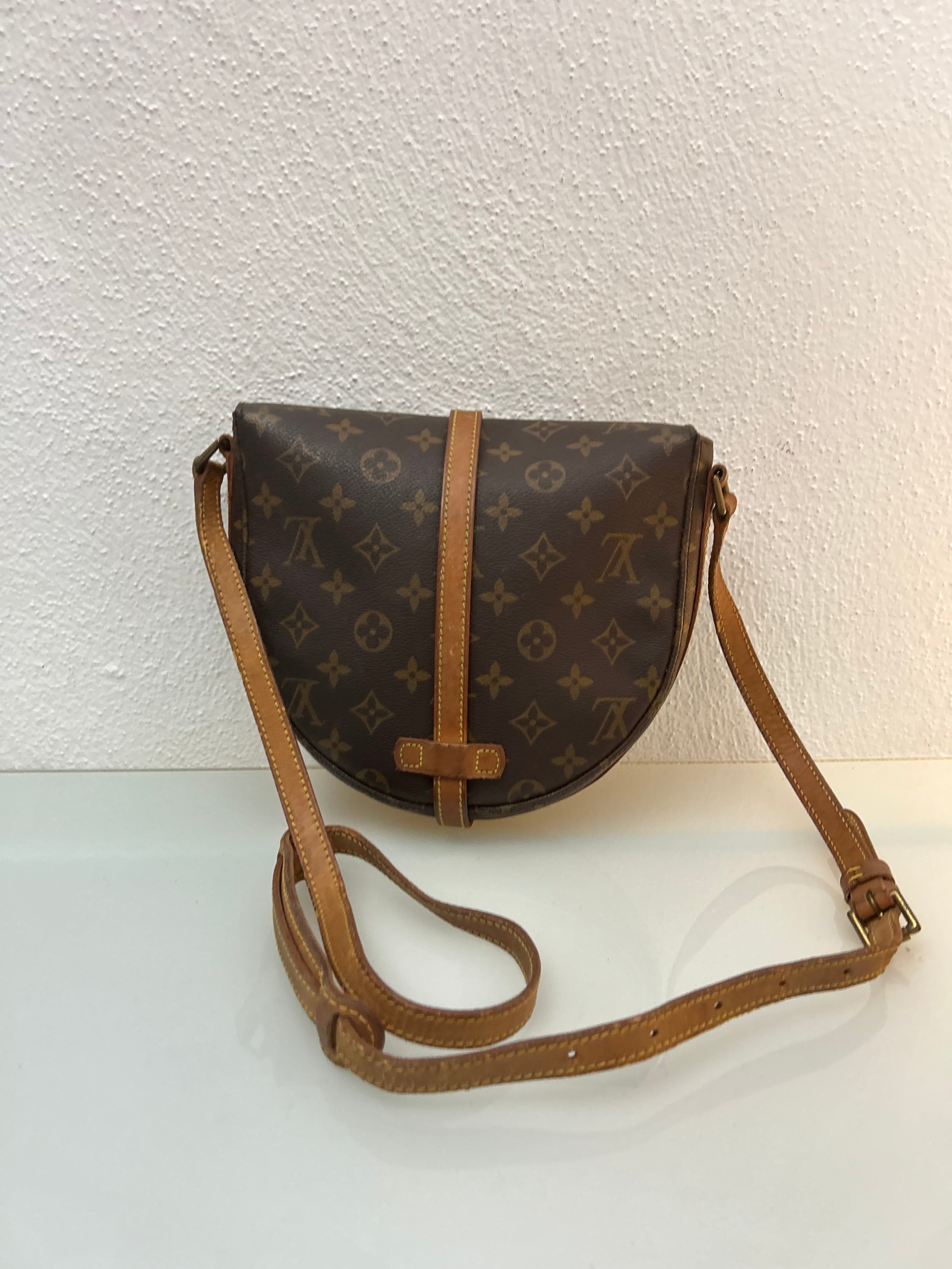 Louis Vuitton Chantilly