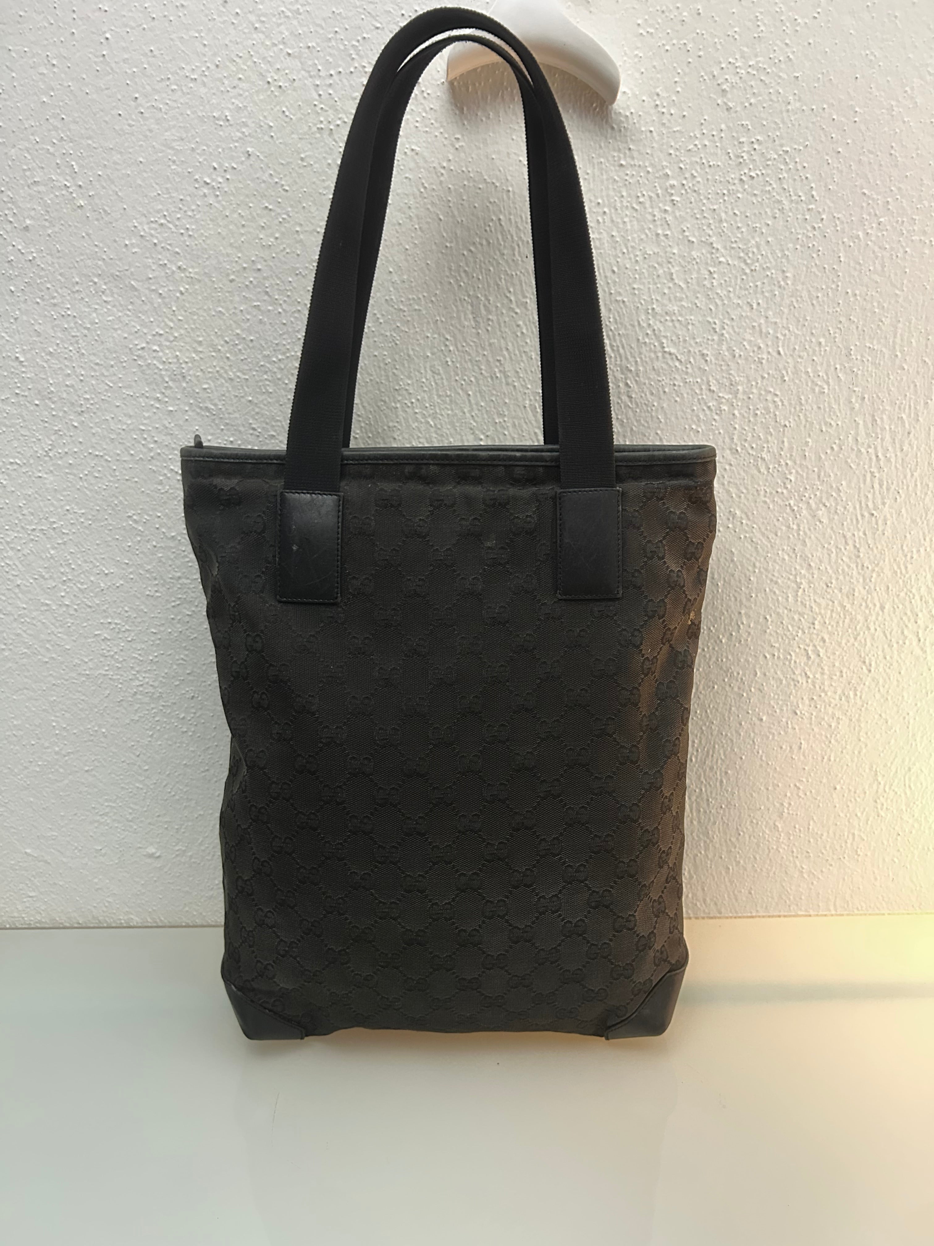 Gucci Black Shoulder Bag