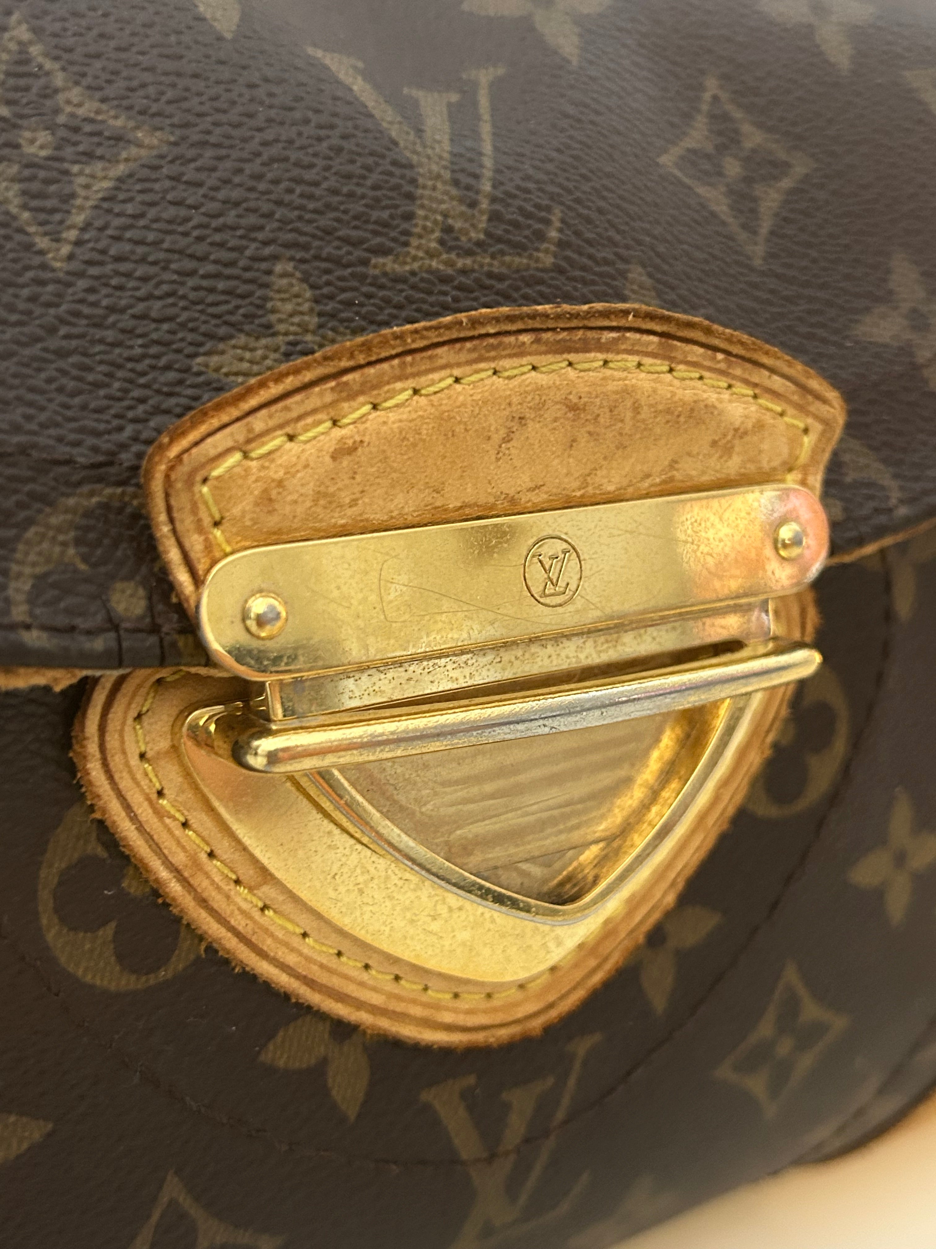 Louis Vuitton Beverly