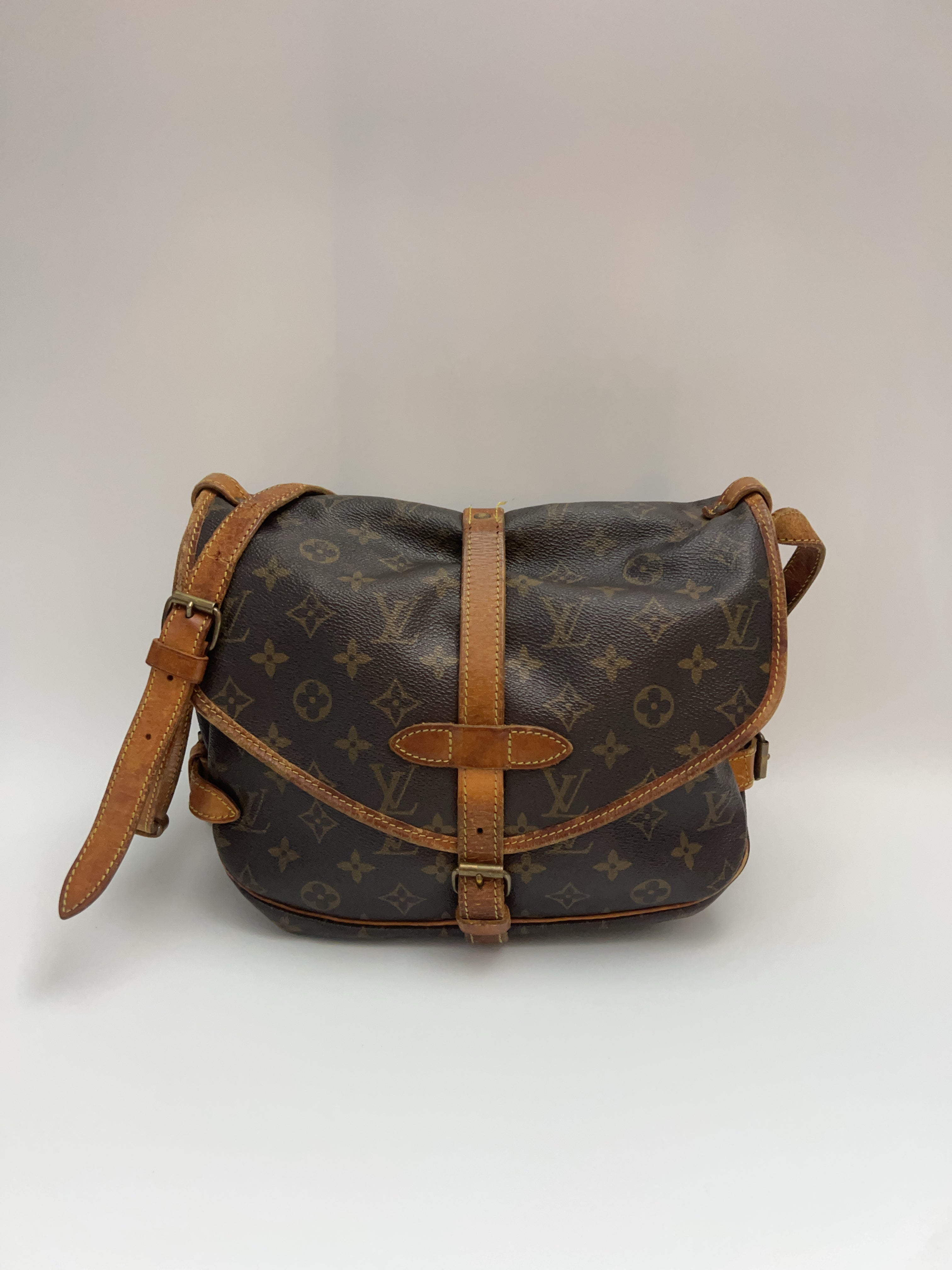 Vintage Louis Vuitton Bag ()