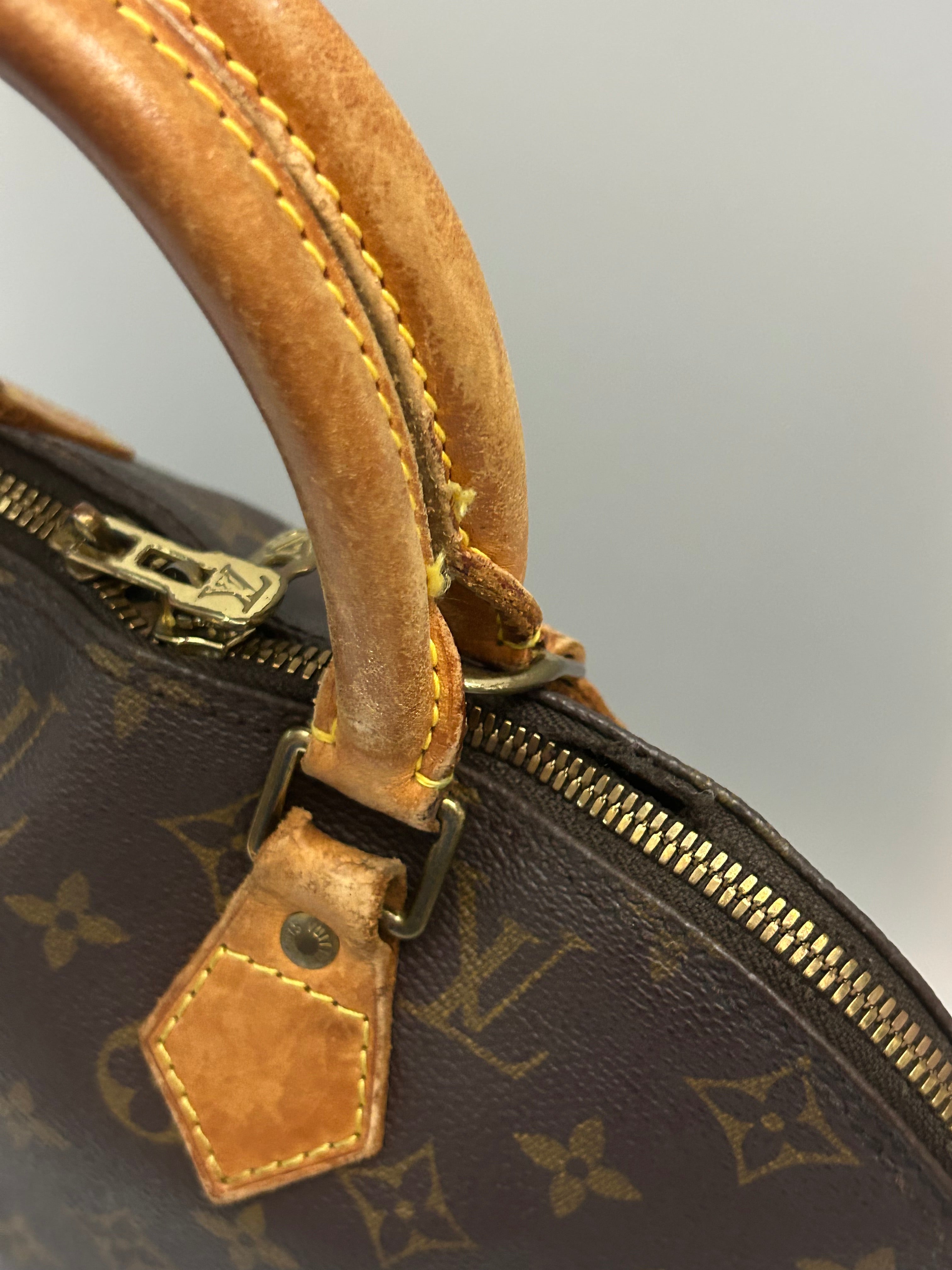 Louis Vuitton Alma