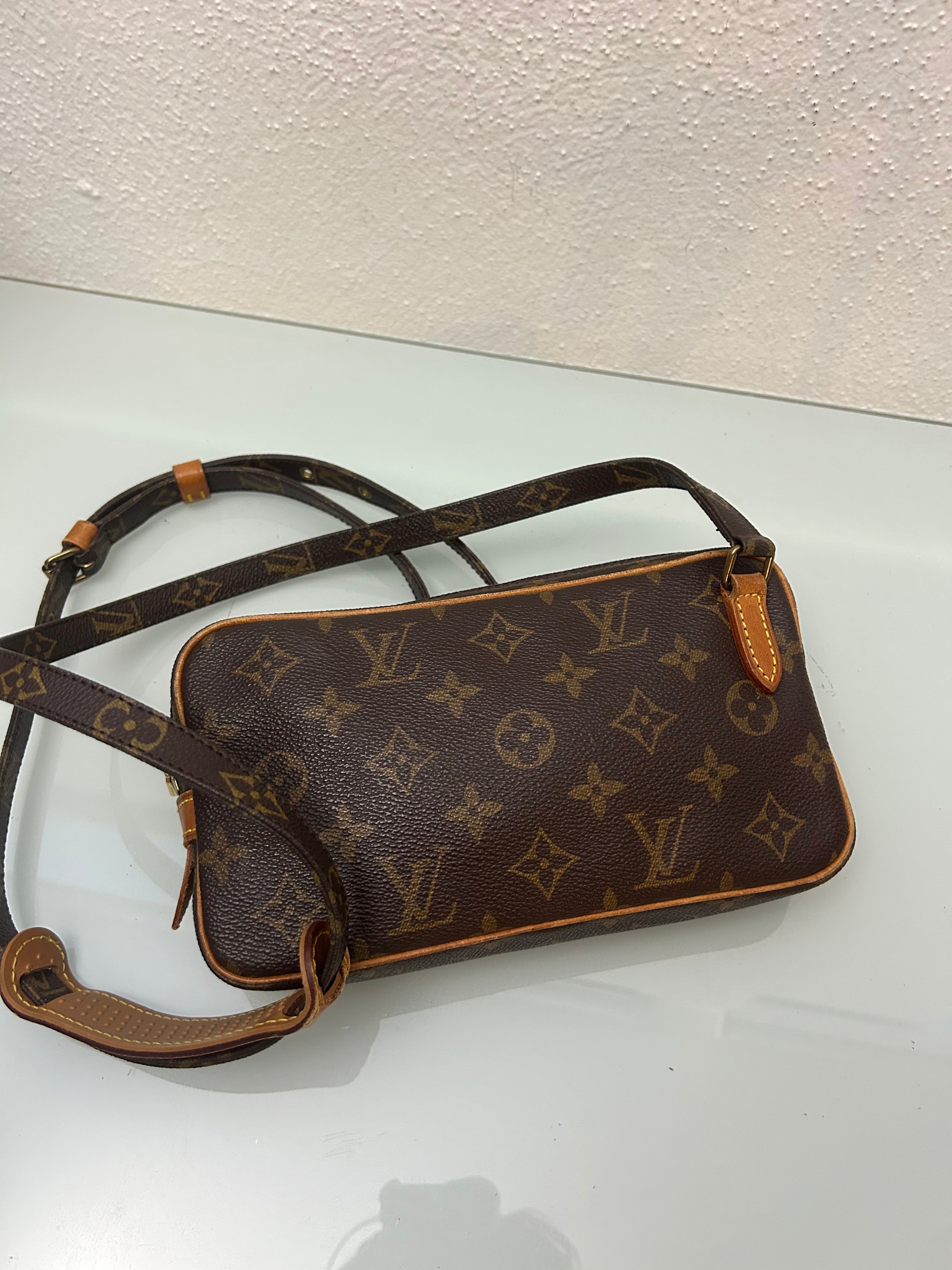 Louis Vuitton Marly