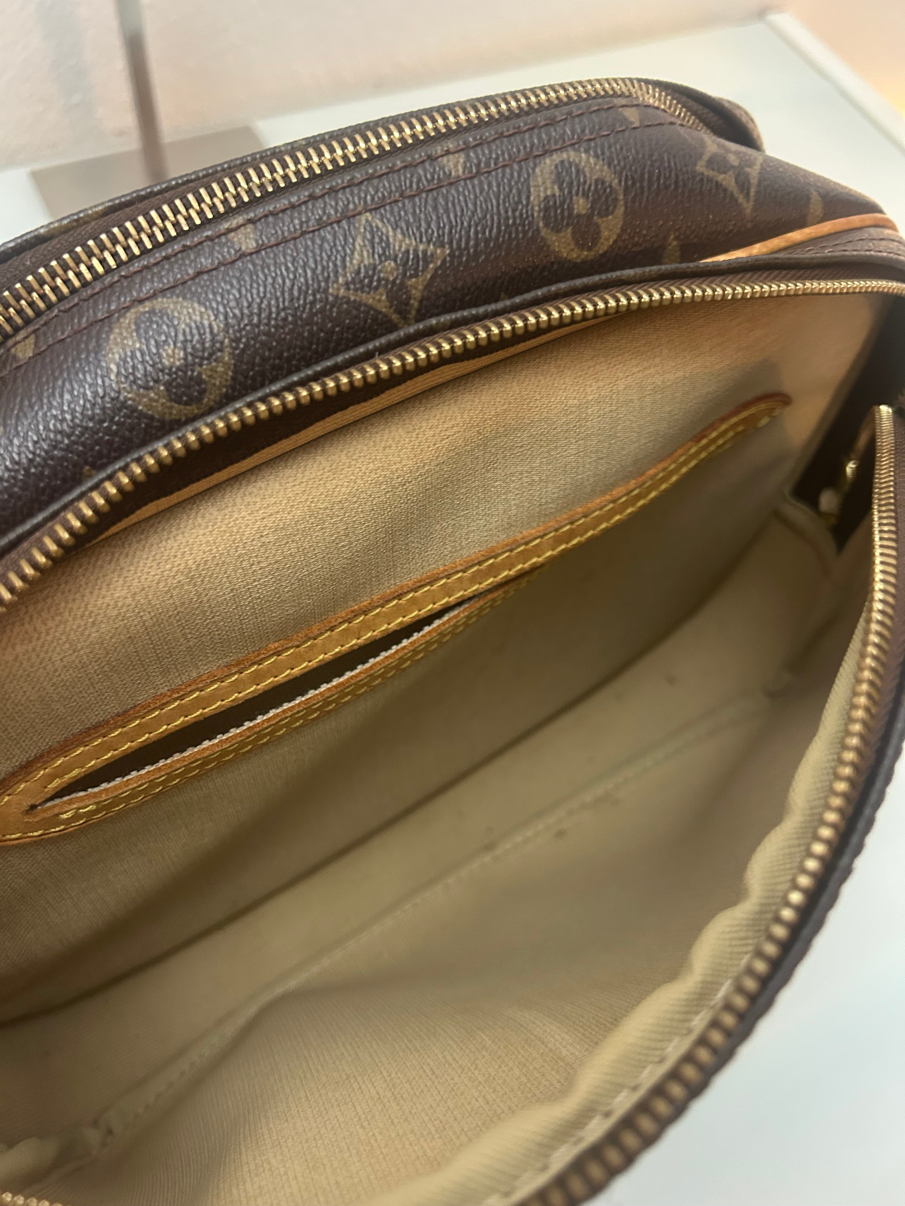 Louis Vuitton Reporter MM