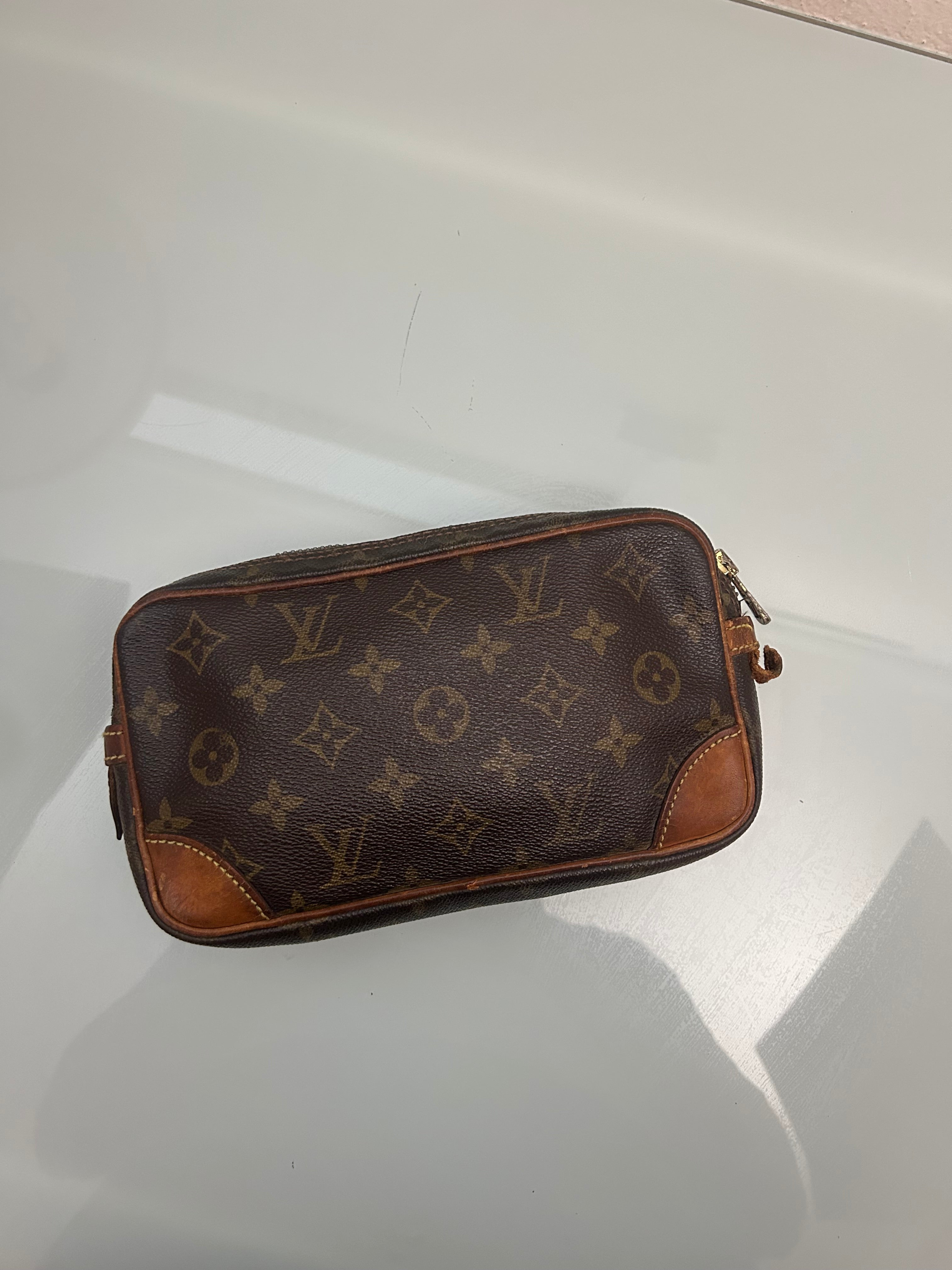 Louis Vuitton Clutch