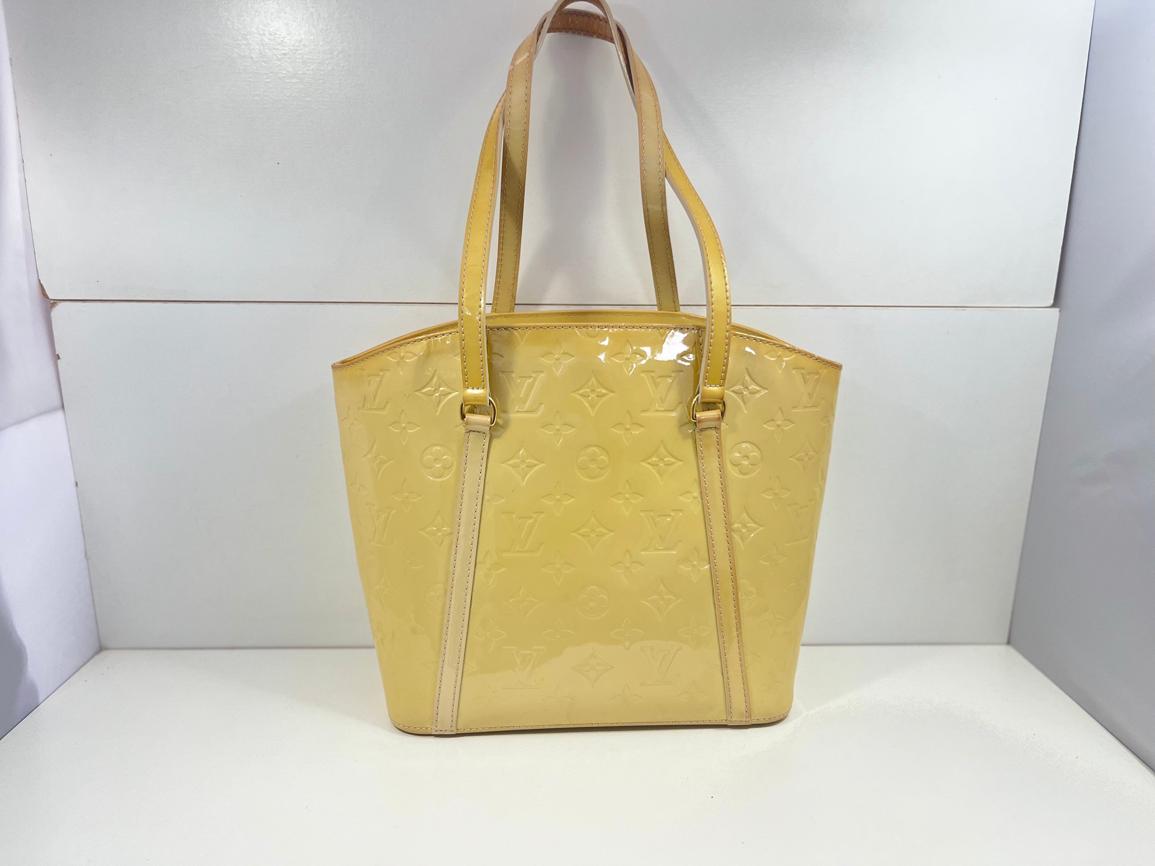 Louis Vuitton Vernis Bag