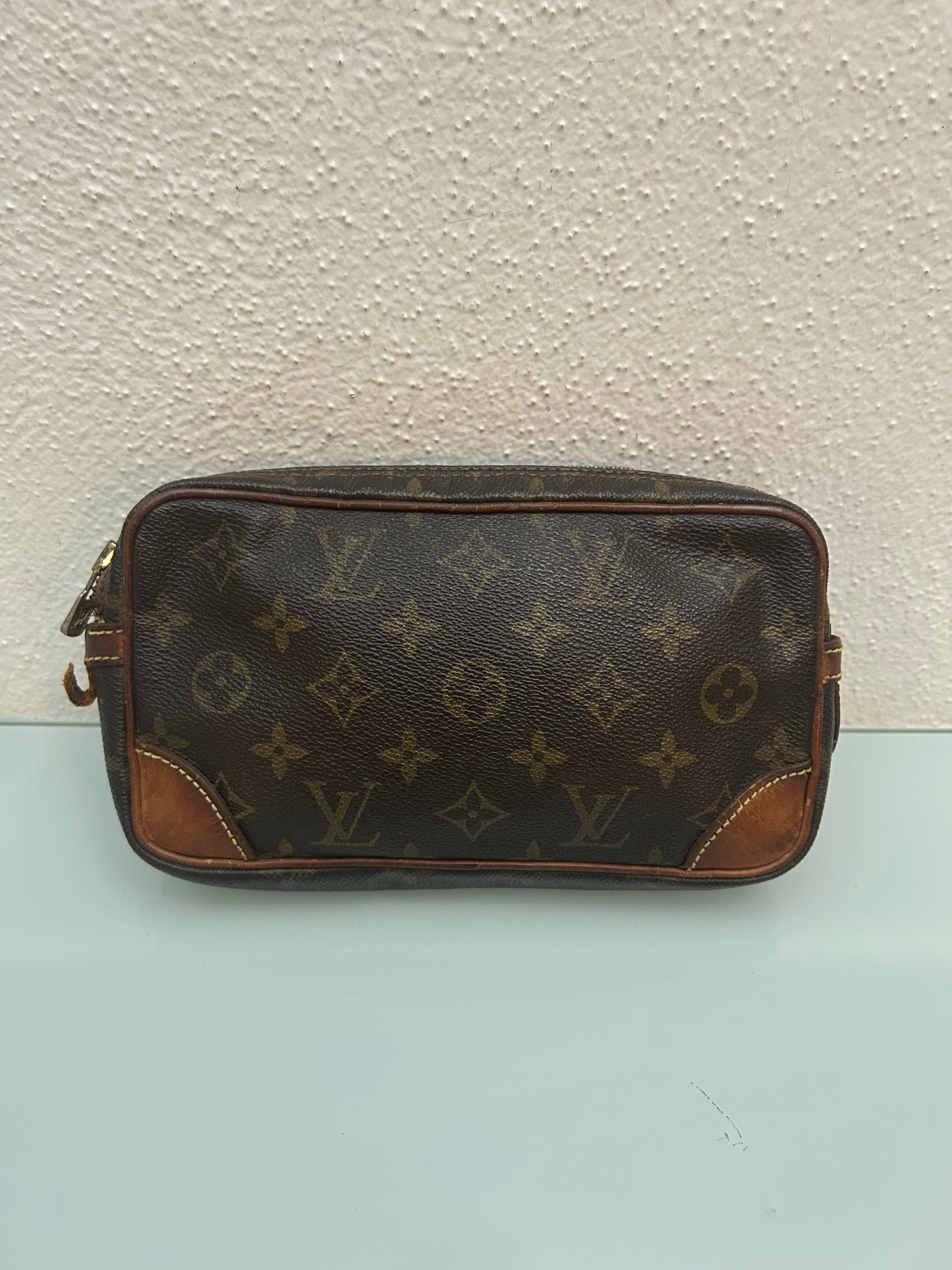 Louis Vuitton Clutch