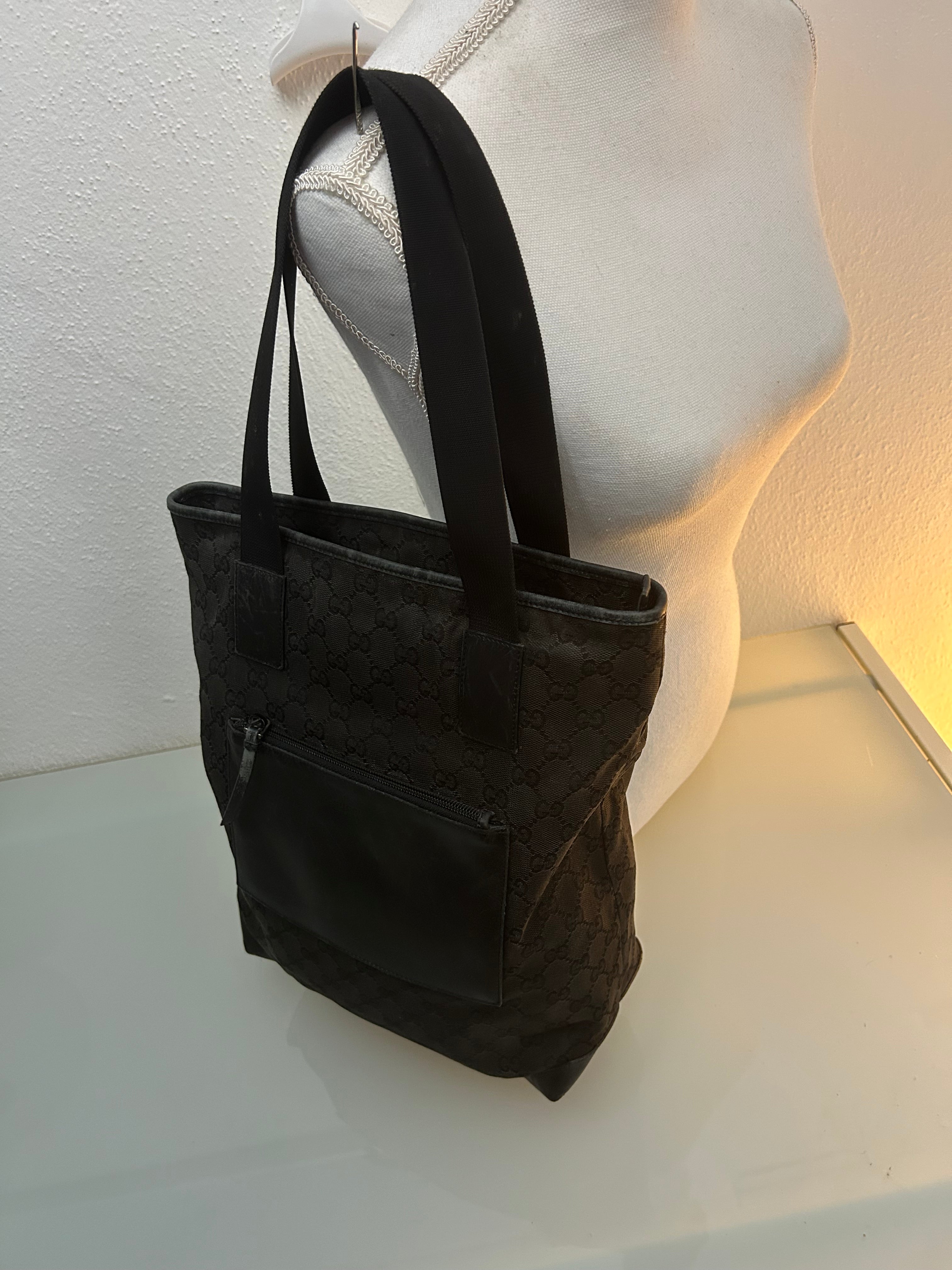 Gucci Black Shoulder Bag