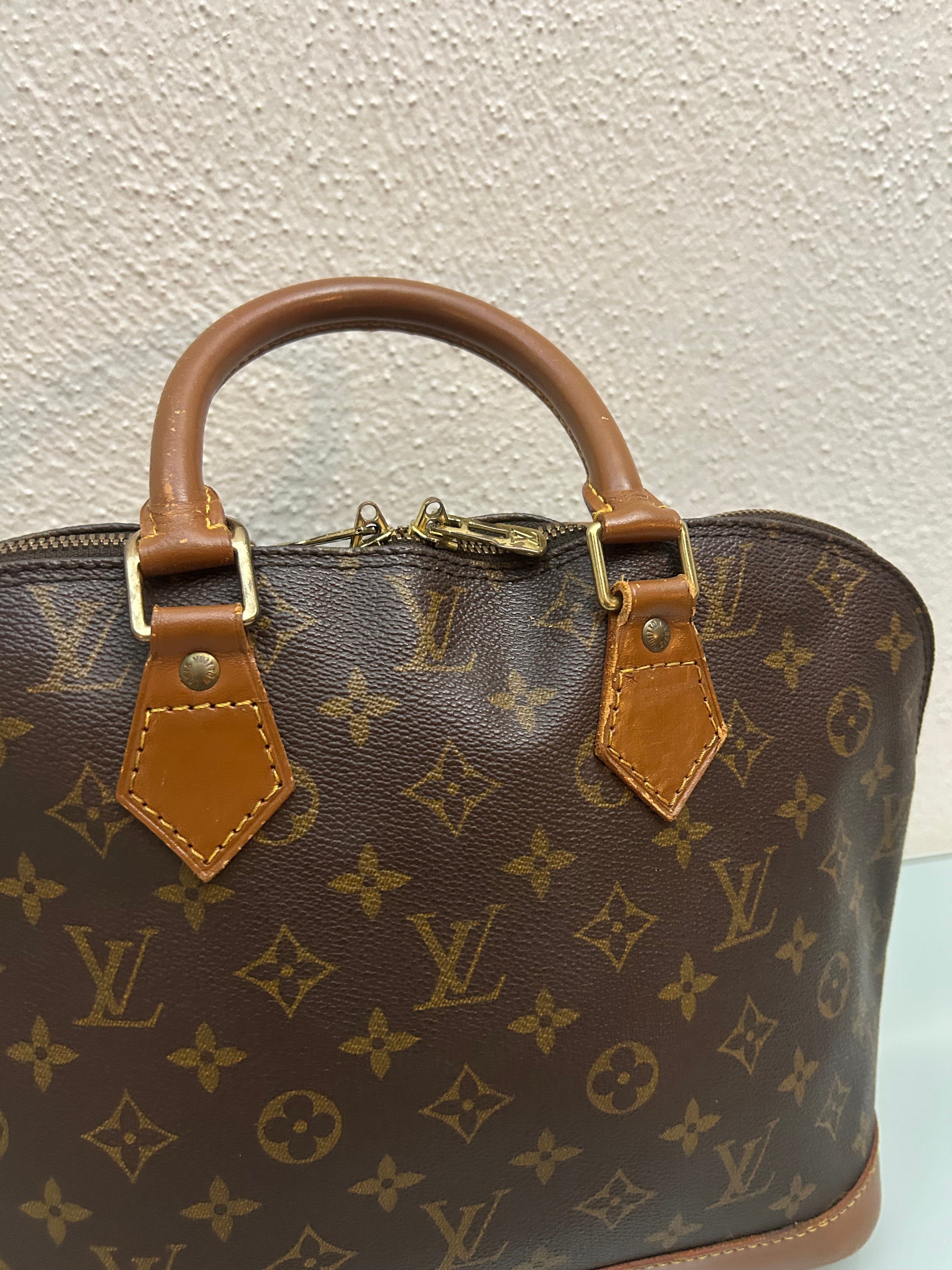 Louis Vuitton Alma