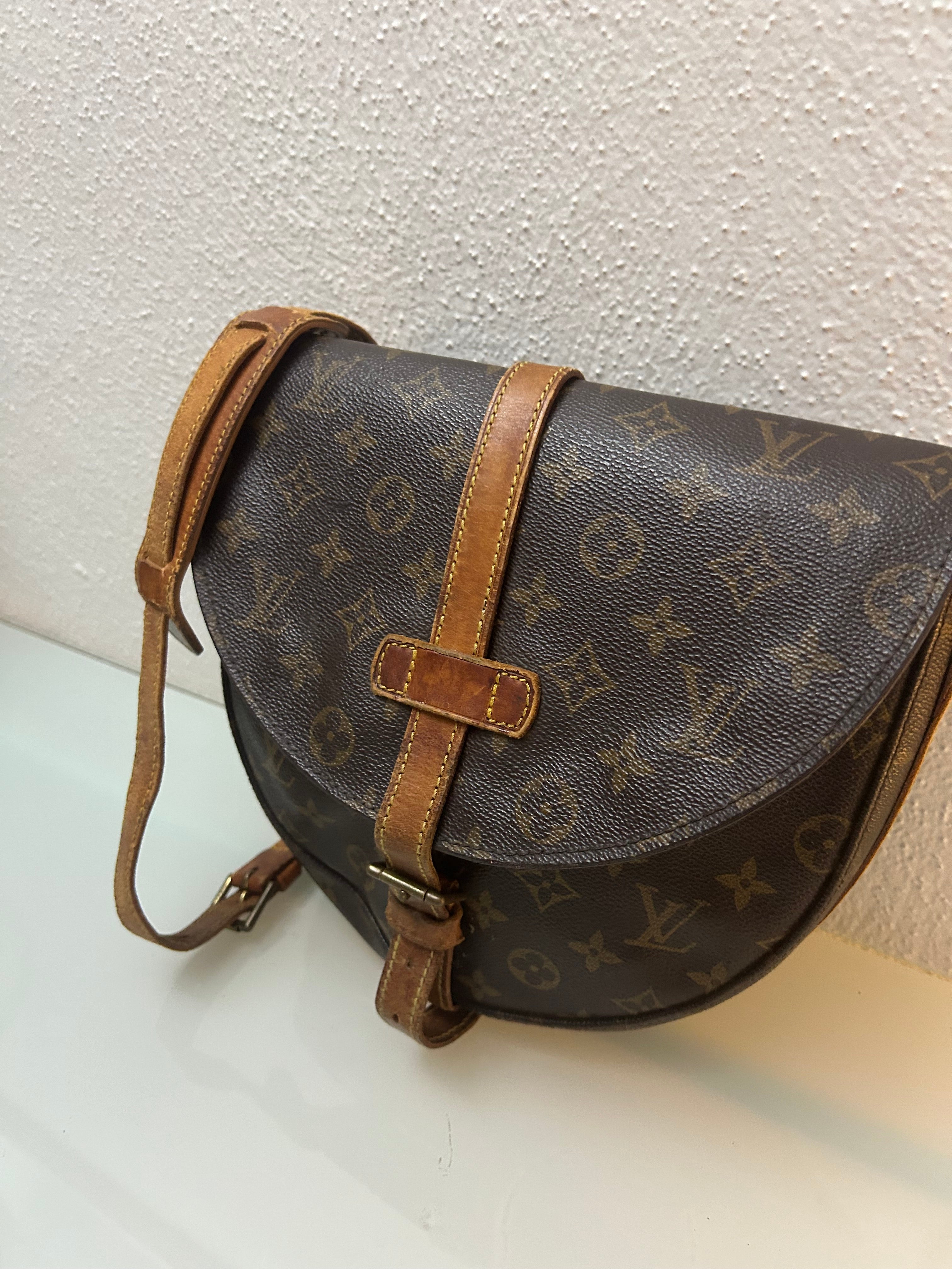 Louis Vuitton Chantilly