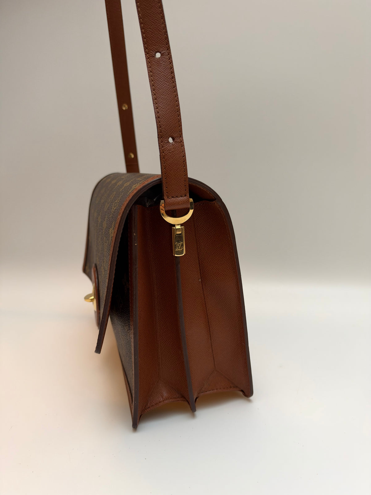 Louis Vuitton Raspail
