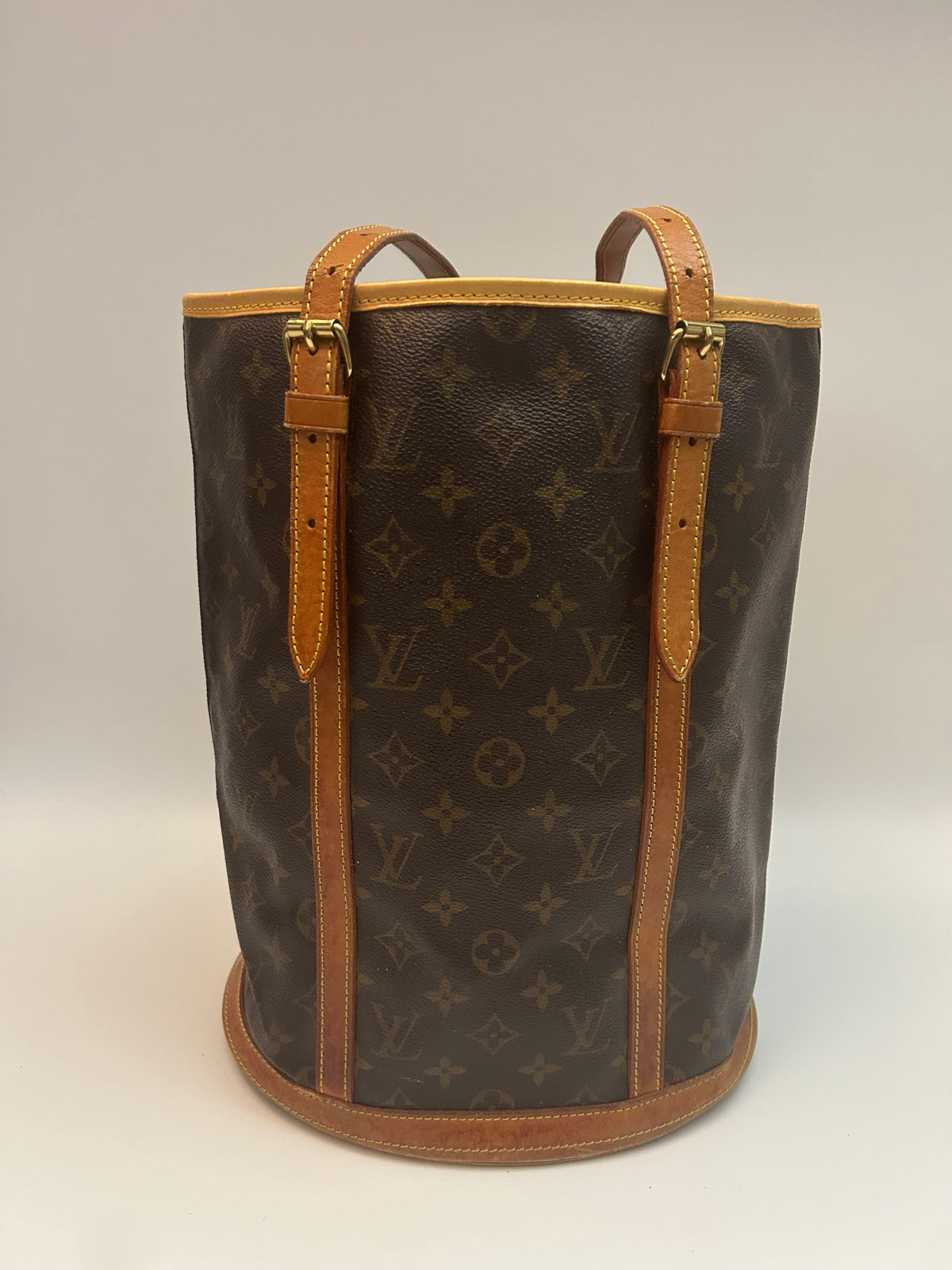 Louis Vuitton Marais Bucket