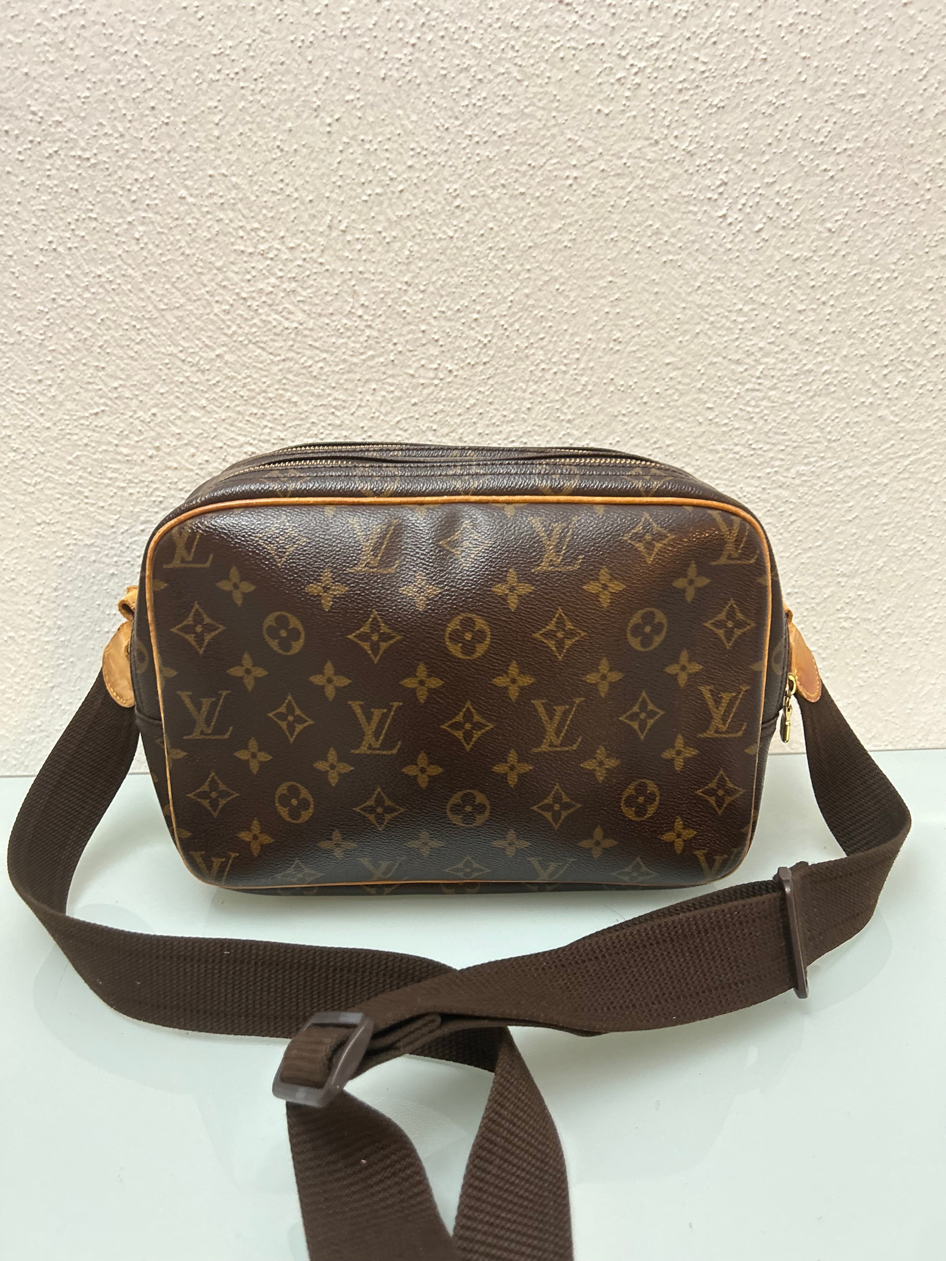 Louis Vuitton Reporter MM