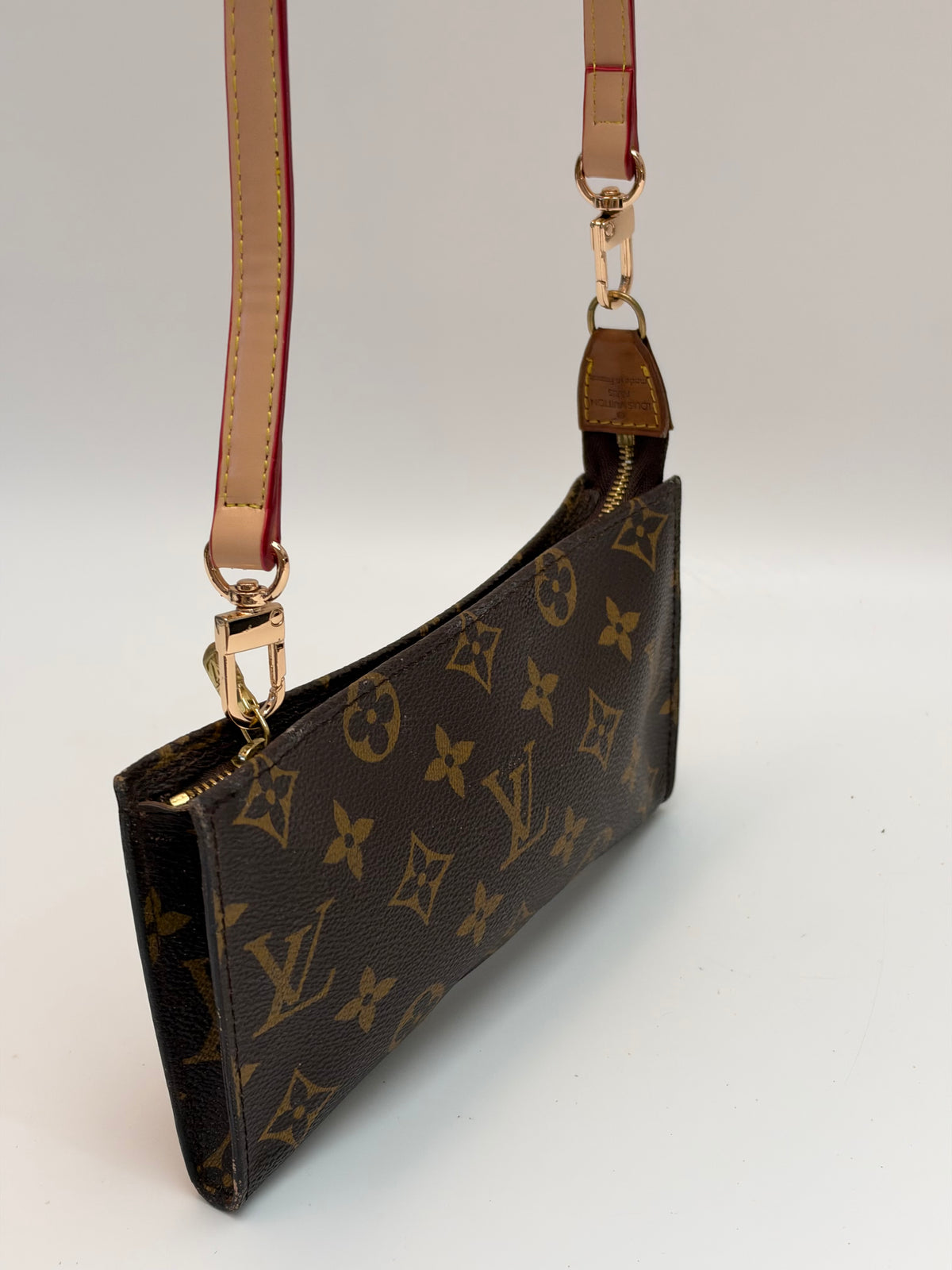 Louis Vuitton Pochette