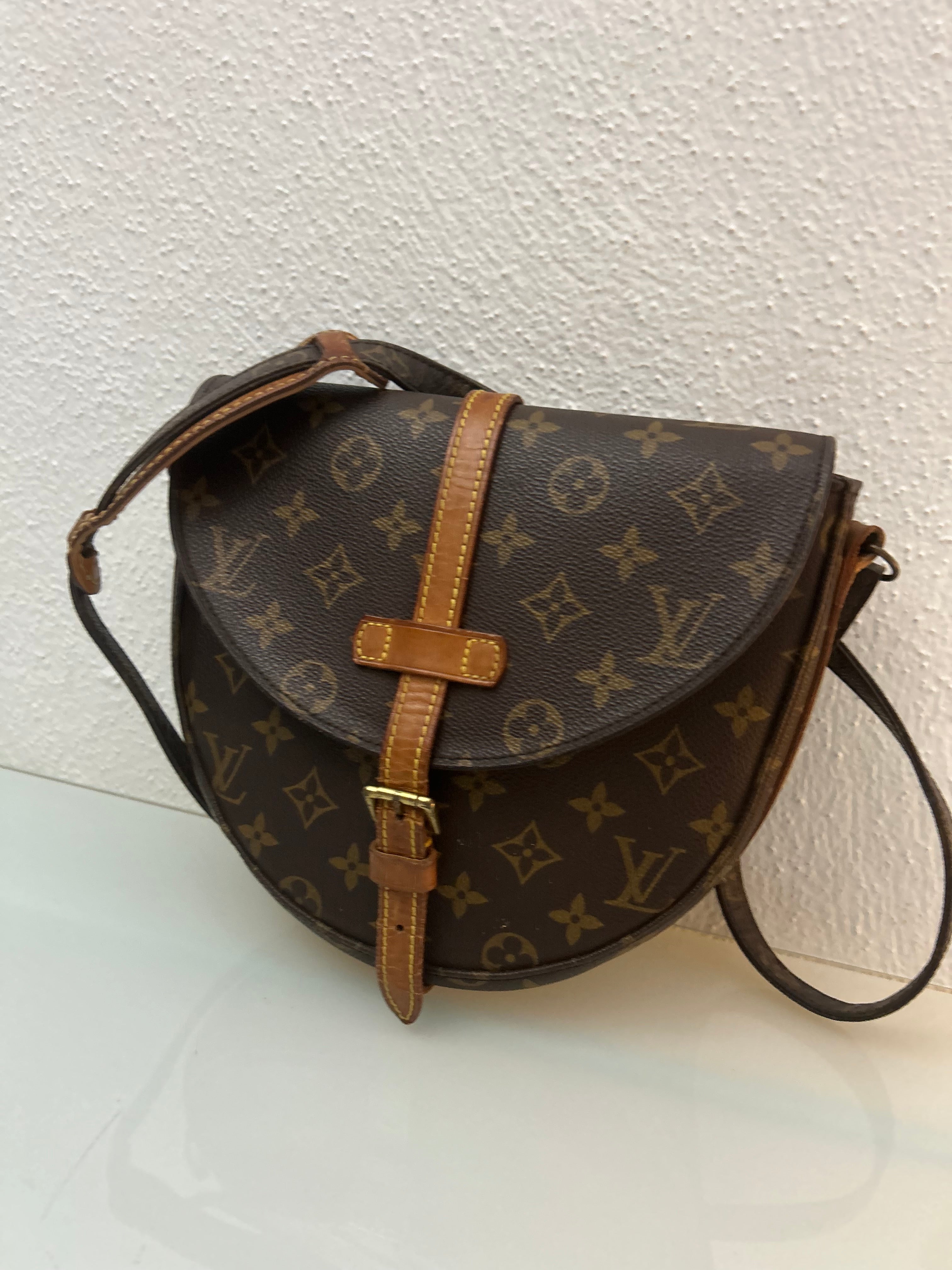 Louis Vuitton Chantilly