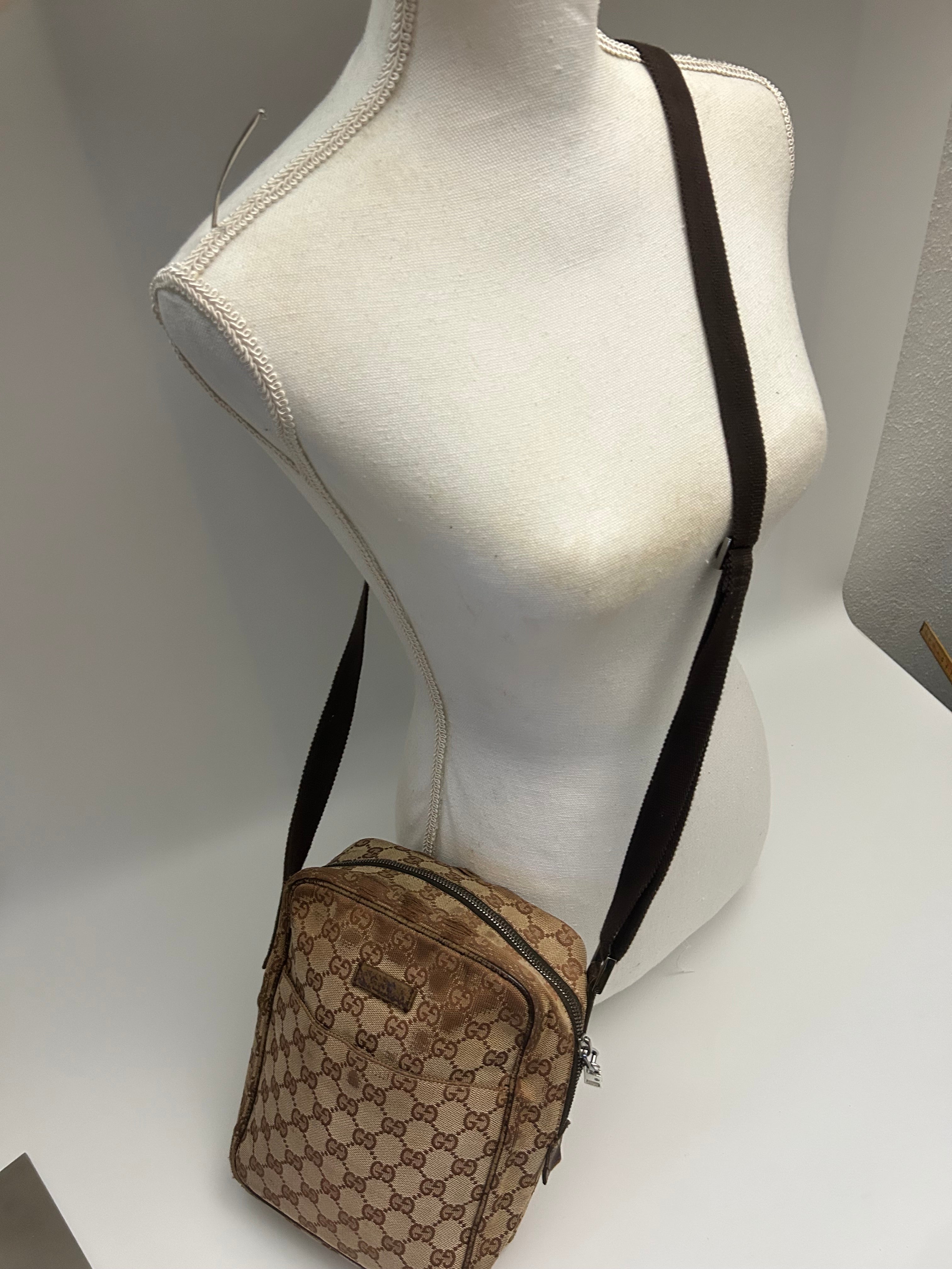 Gucci Messenger Bag