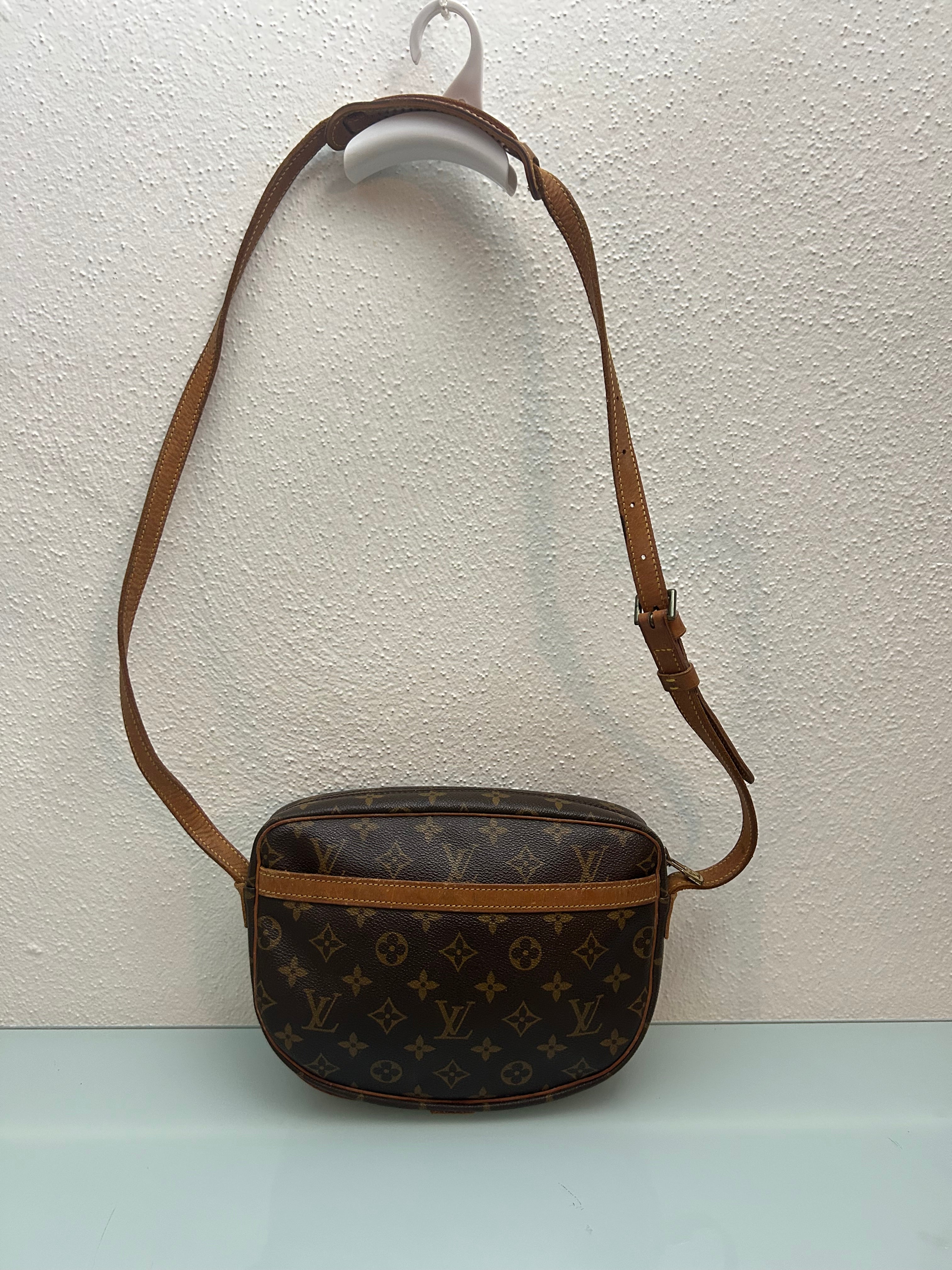 Louis Vuitton Jeune Fille