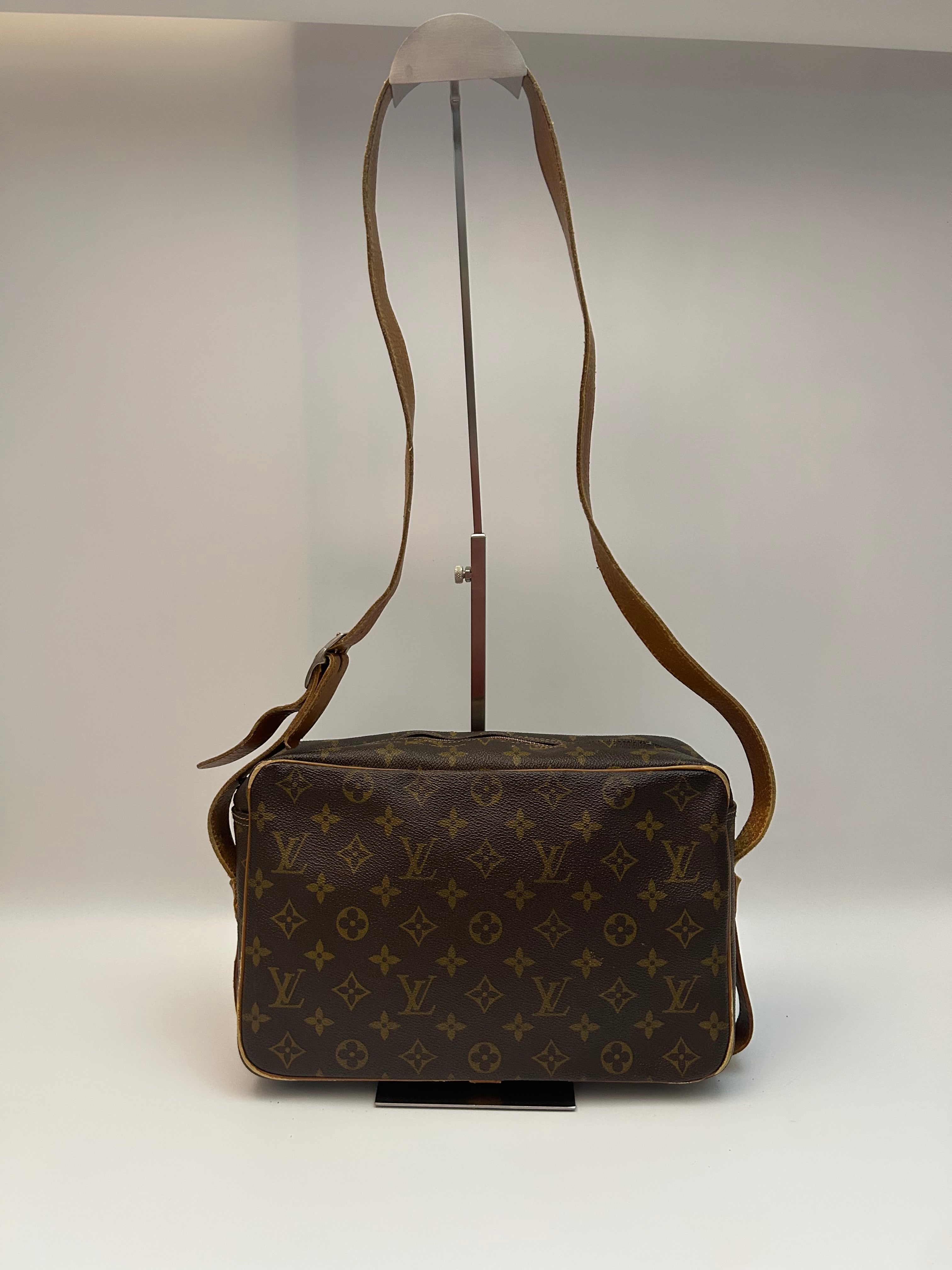 Louis Vuitton Brown Crossbody U.S.A