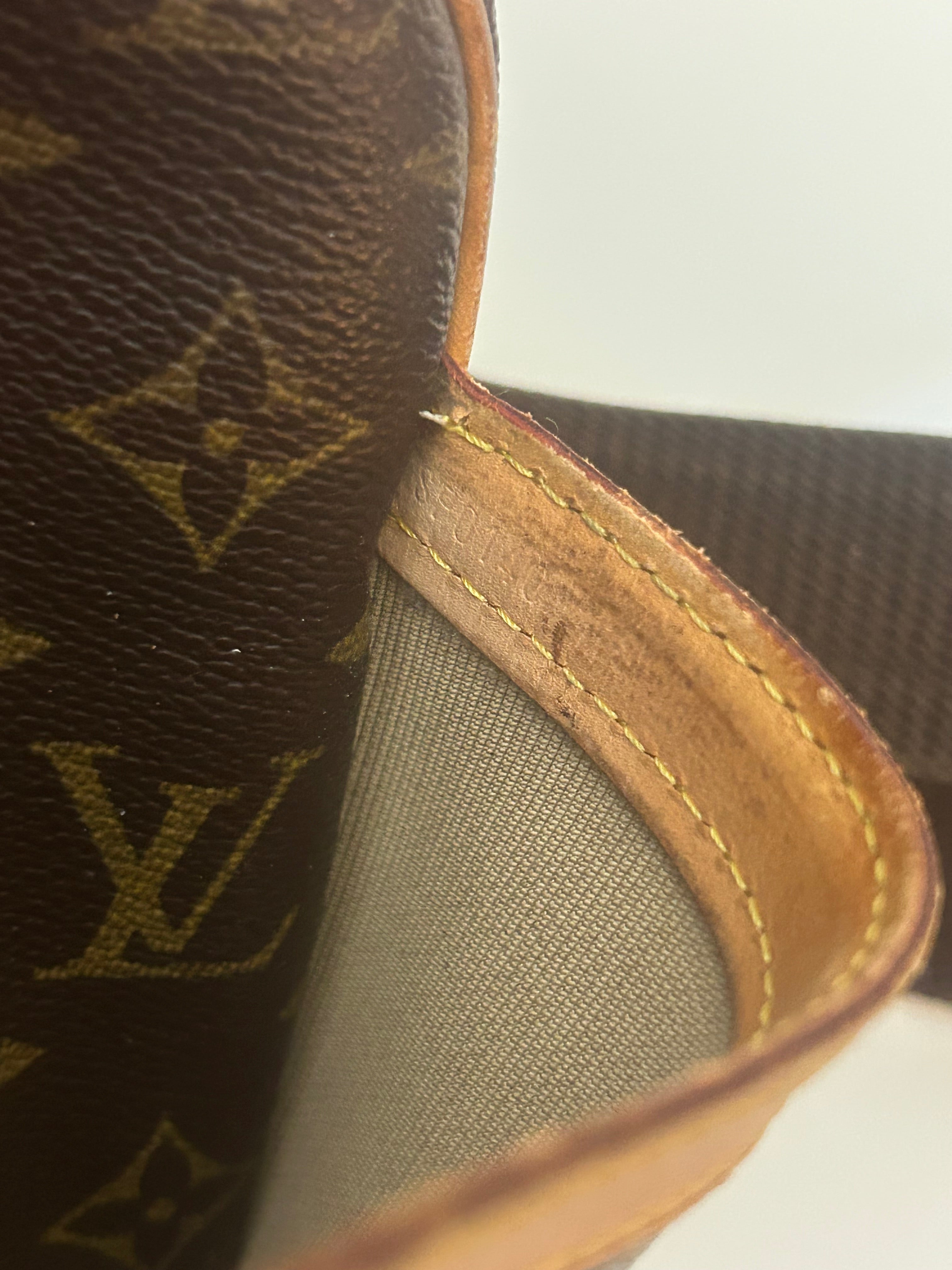 Louis Vuitton Reporter MM